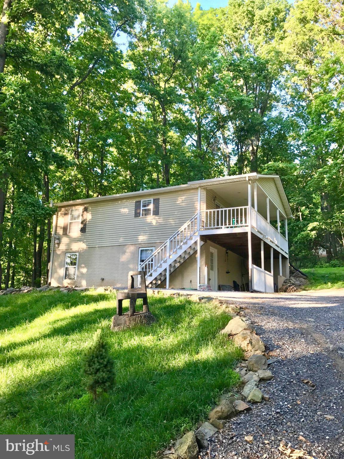 Linden, VA 22642,63 CASHMERE CT