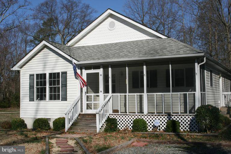 Colonial Beach, VA 22443,253 7TH ST