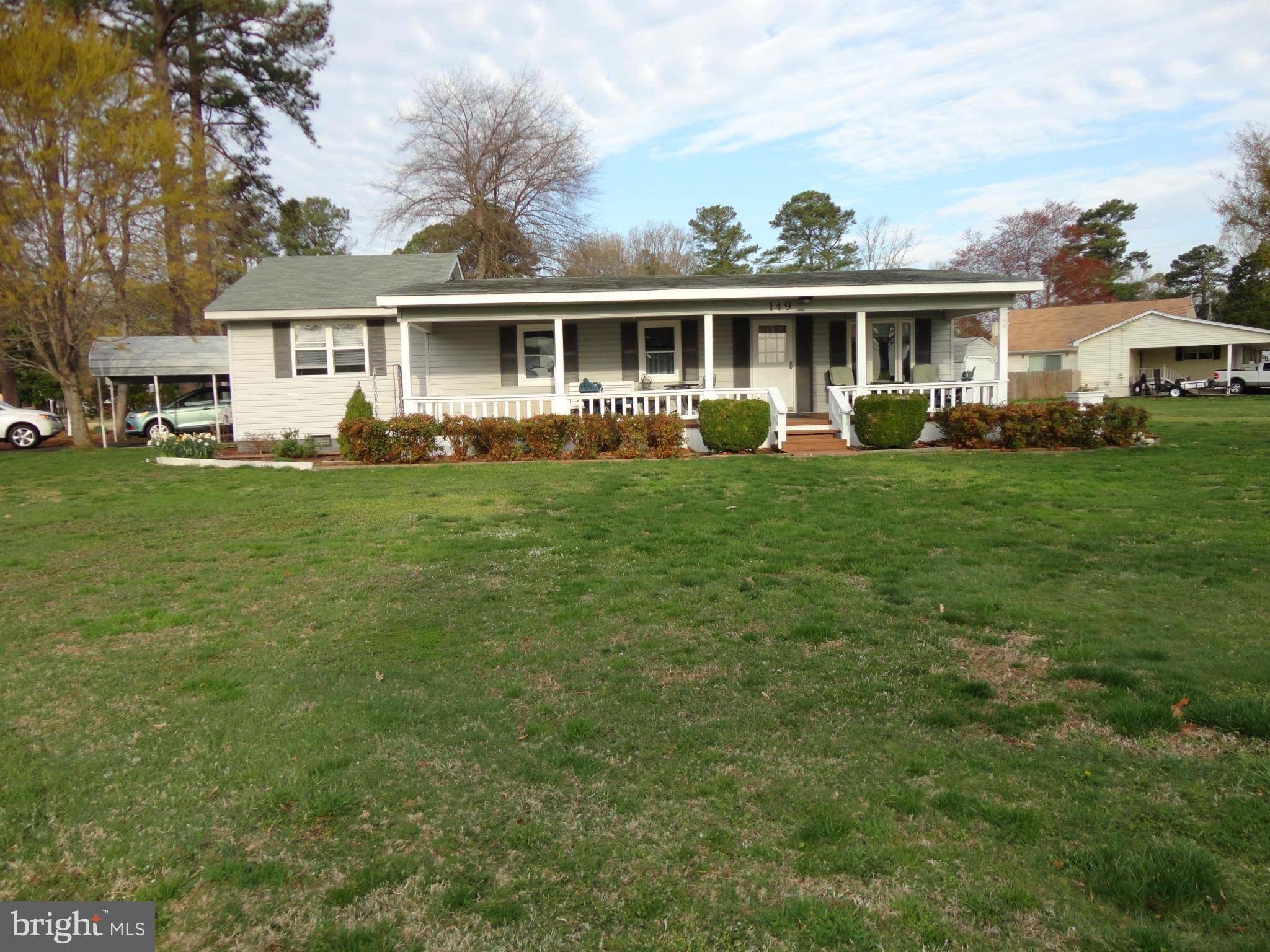 Colonial Beach, VA 22443,149 SHORE DR