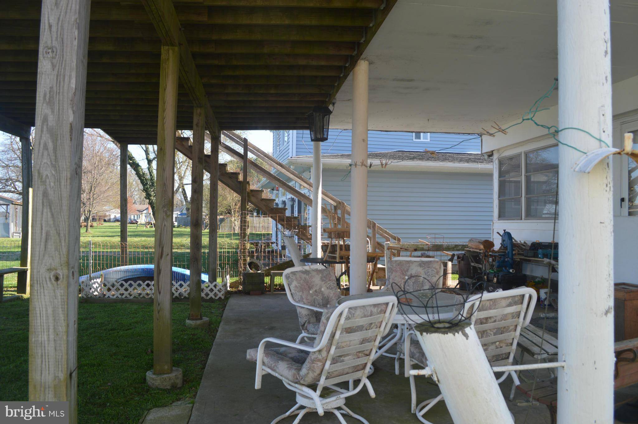 Colonial Beach, VA 22443,366 SHORE DR