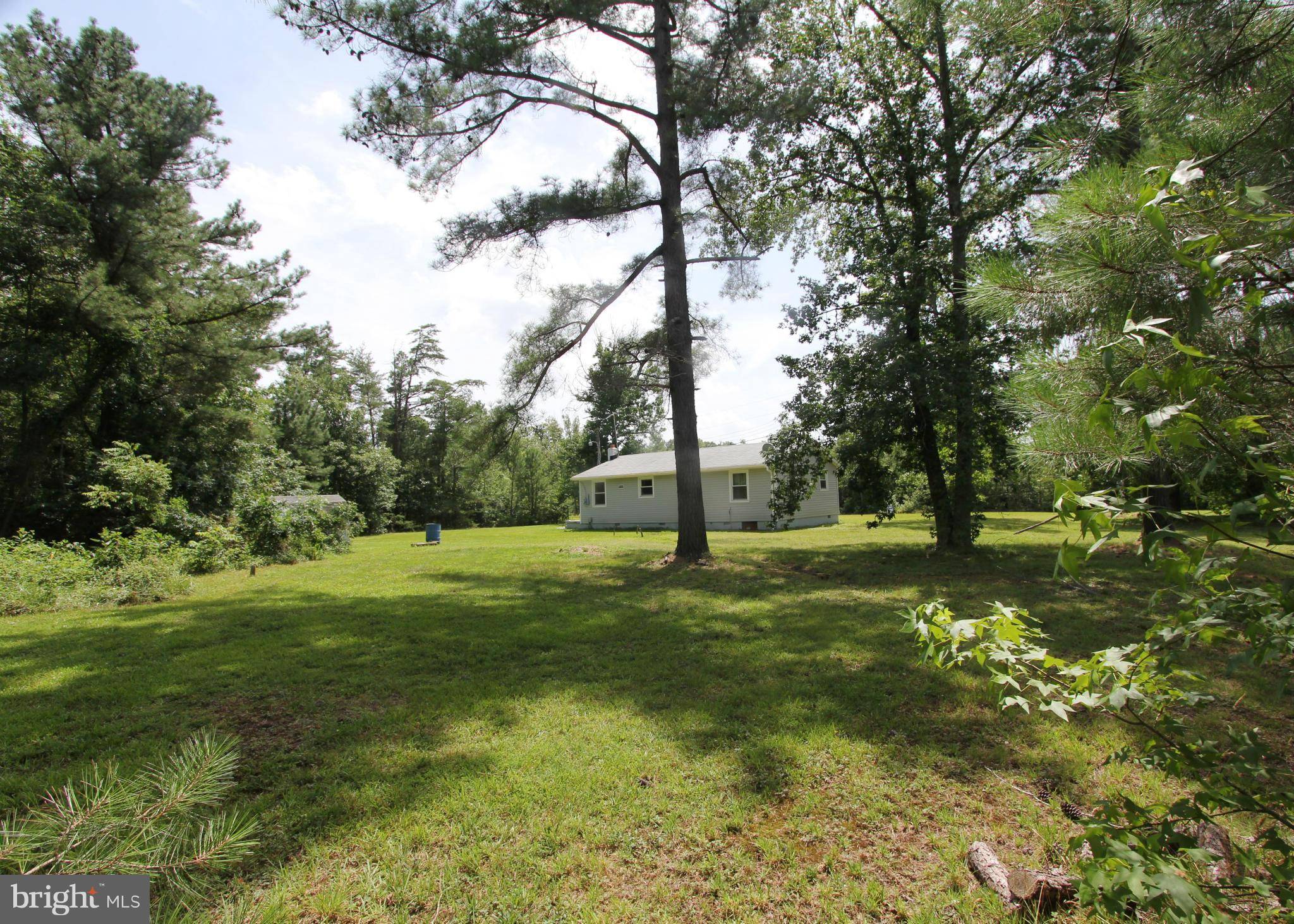 Colonial Beach, VA 22443,559 PARRISH LN