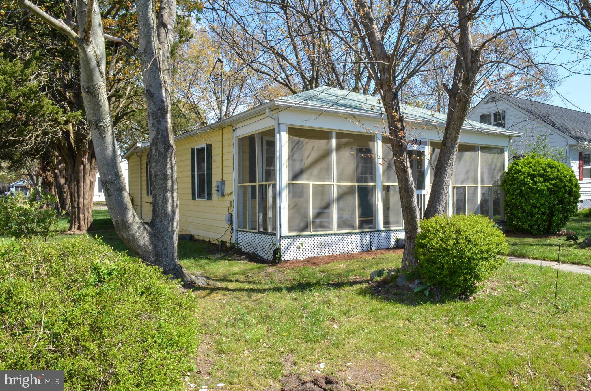 Colonial Beach, VA 22443,323 THACKARY ST