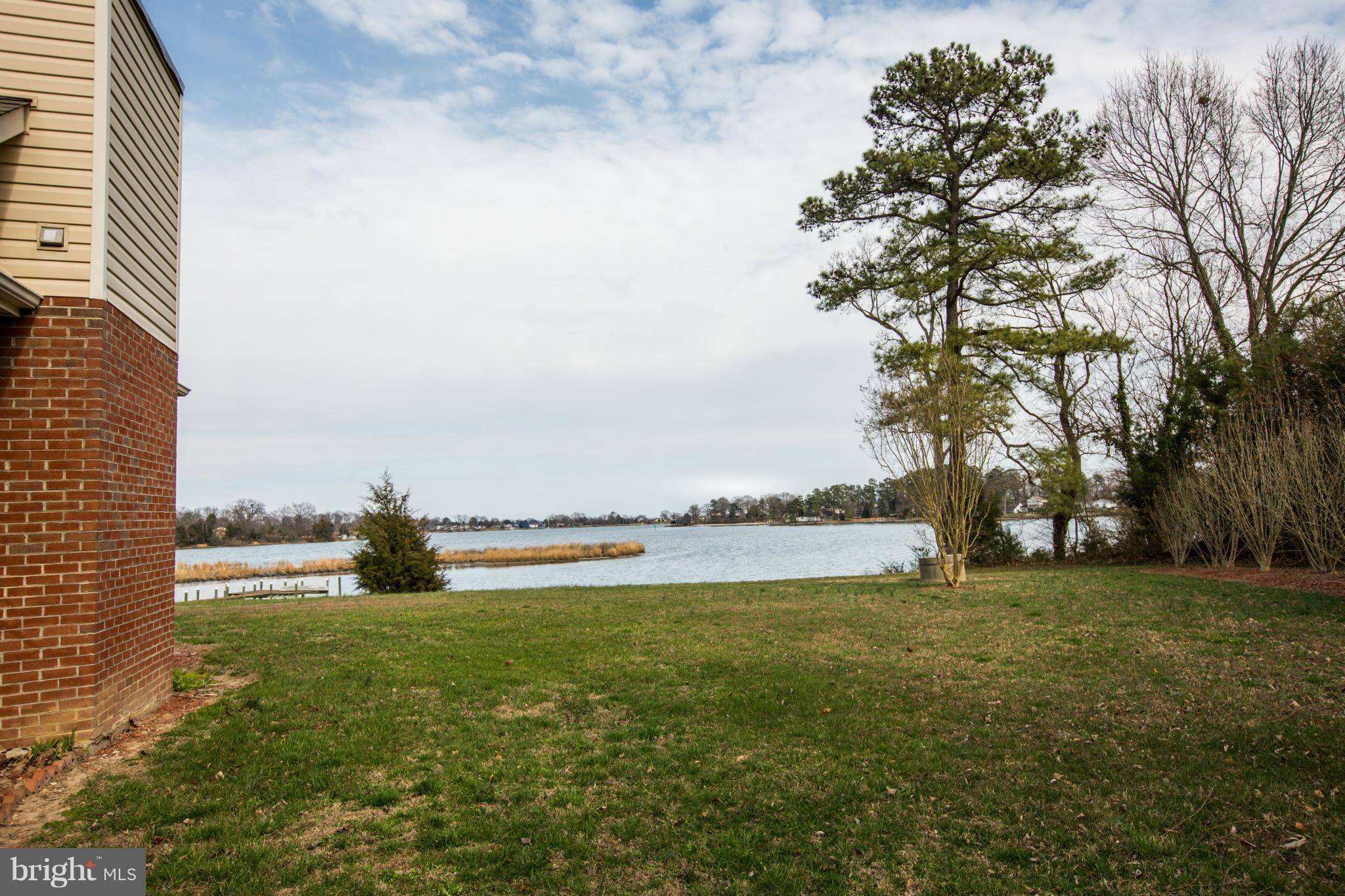 Colonial Beach, VA 22443,521 BURNT HOUSE PT