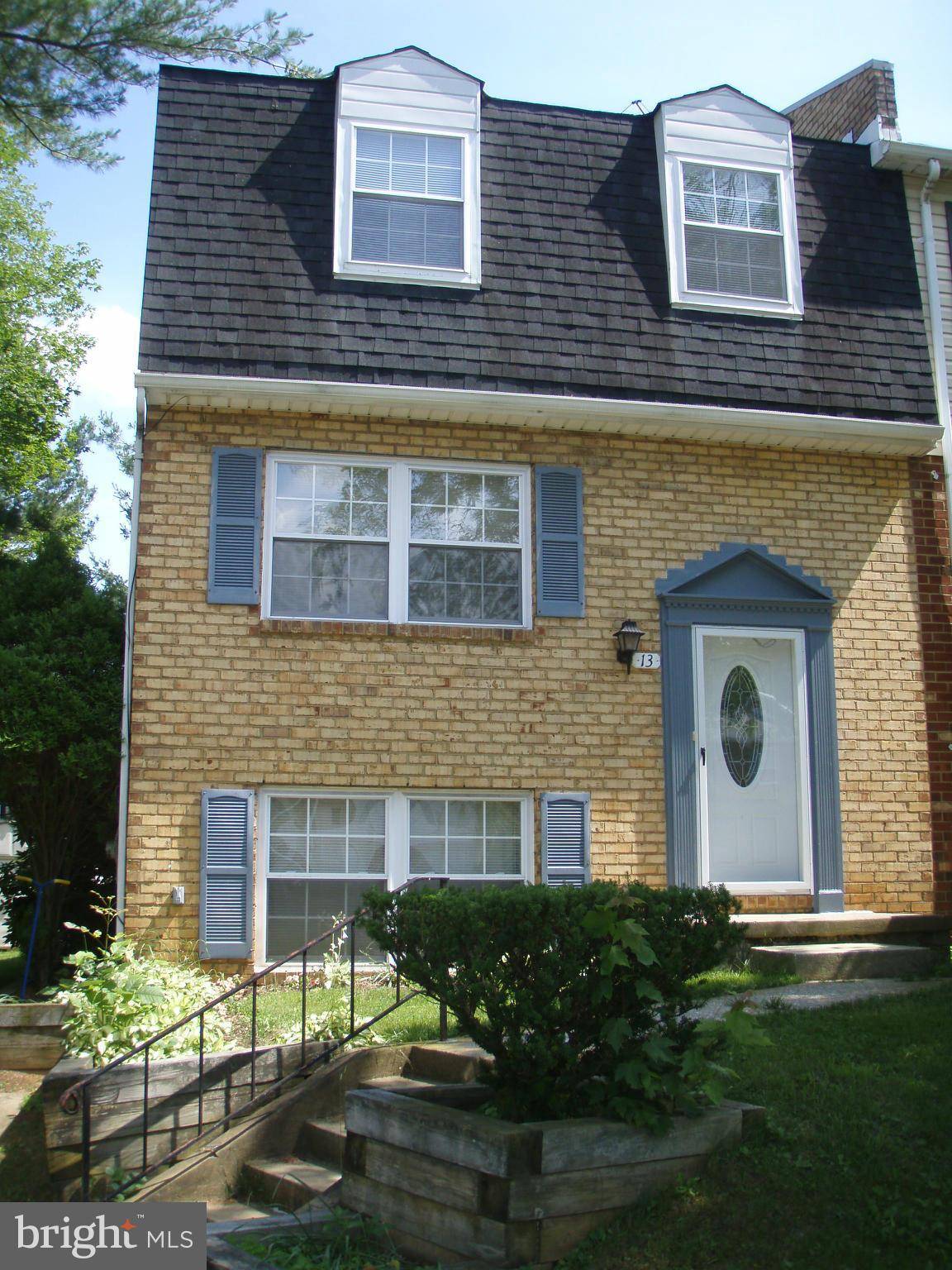 Westminster, MD 21157,13 MIDDLE GROVE CT W