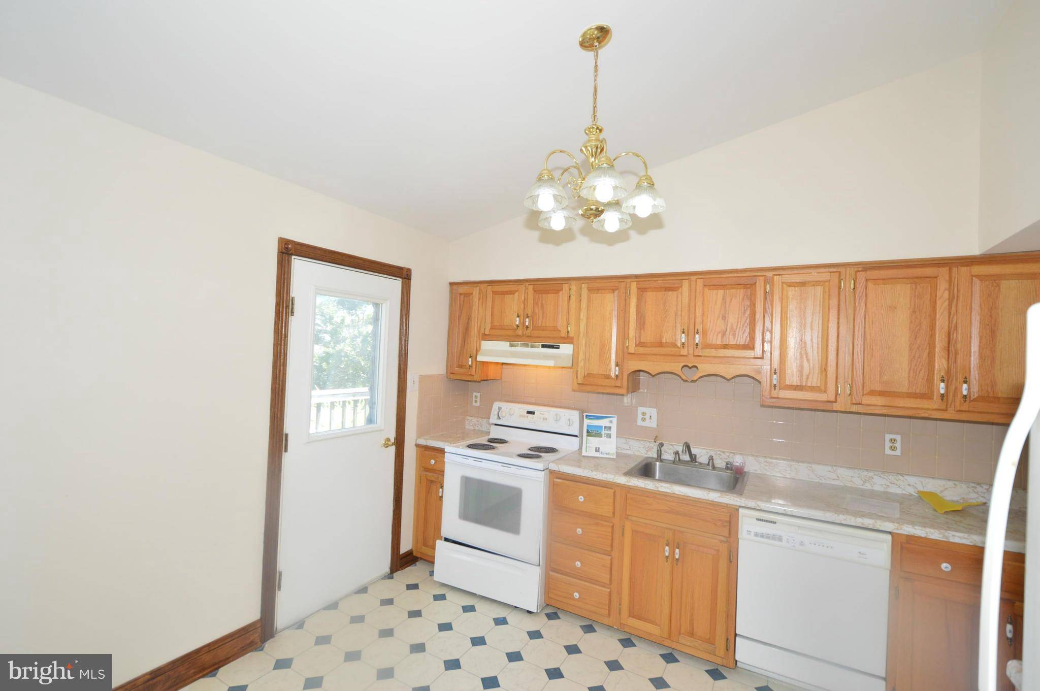 Westminster, MD 21158,908 WAMPLER LN