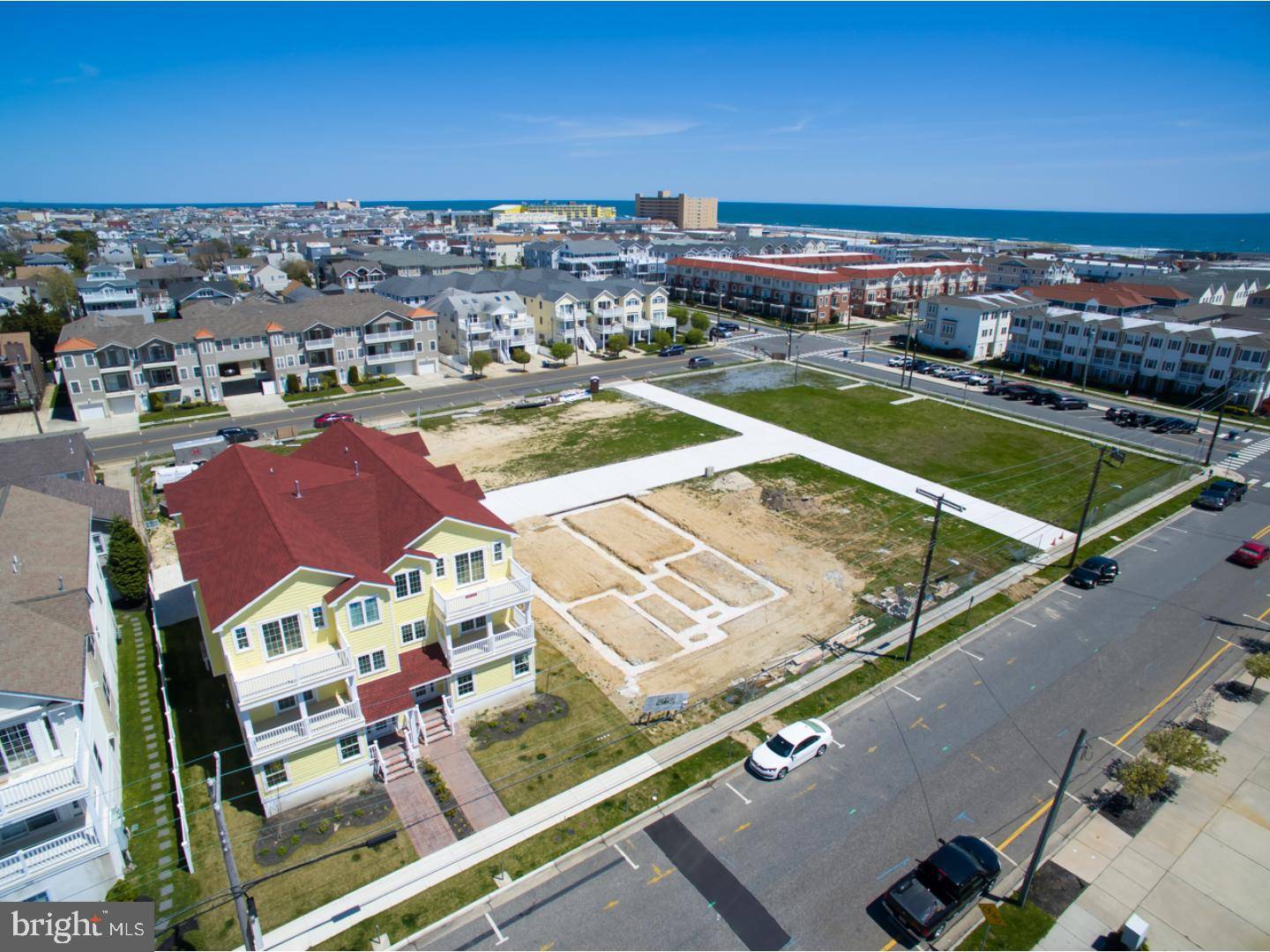 North Wildwood, NJ 08260,324 E 24TH AVE #202