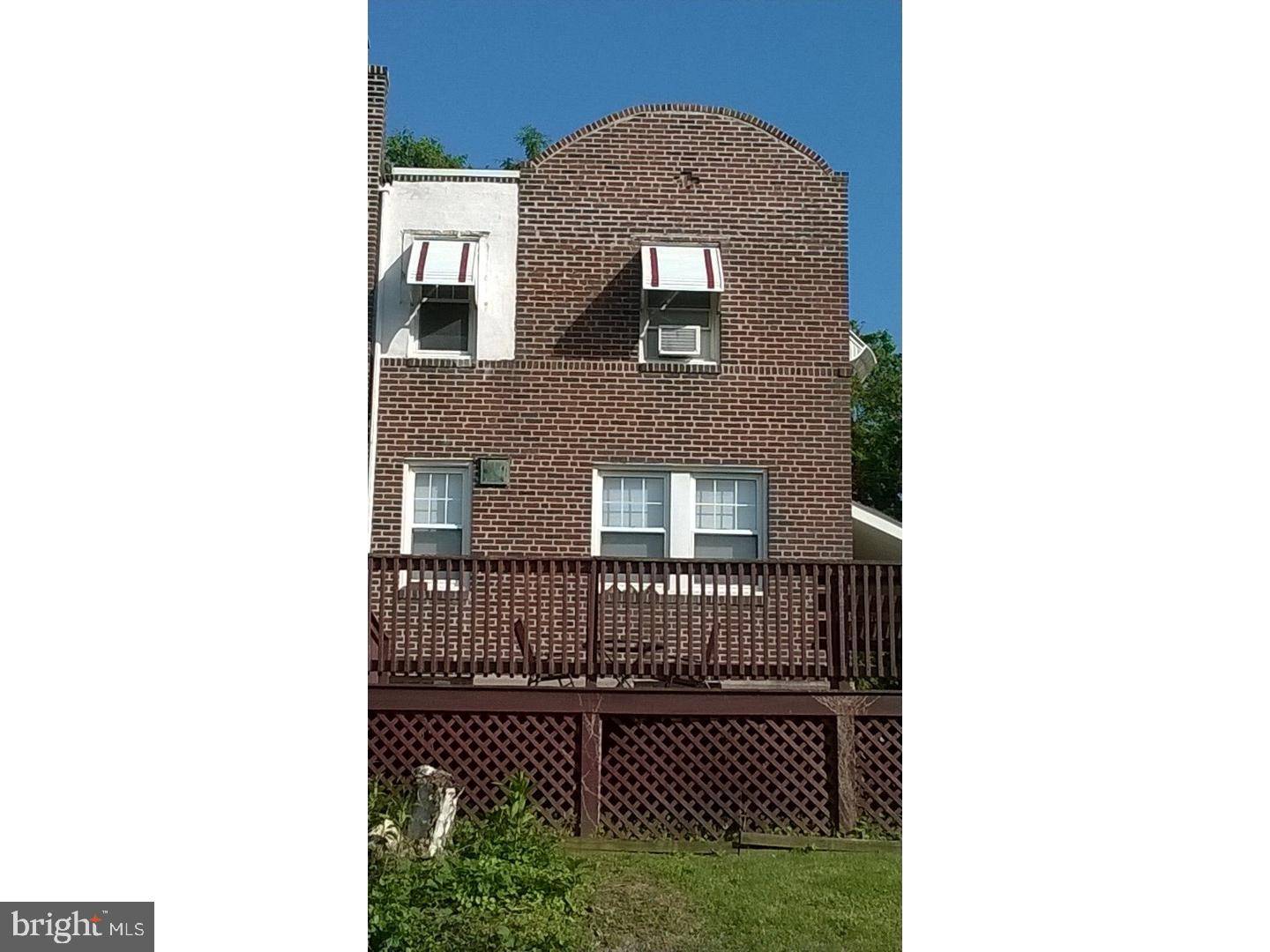 Philadelphia, PA 19144,627 PARK LN