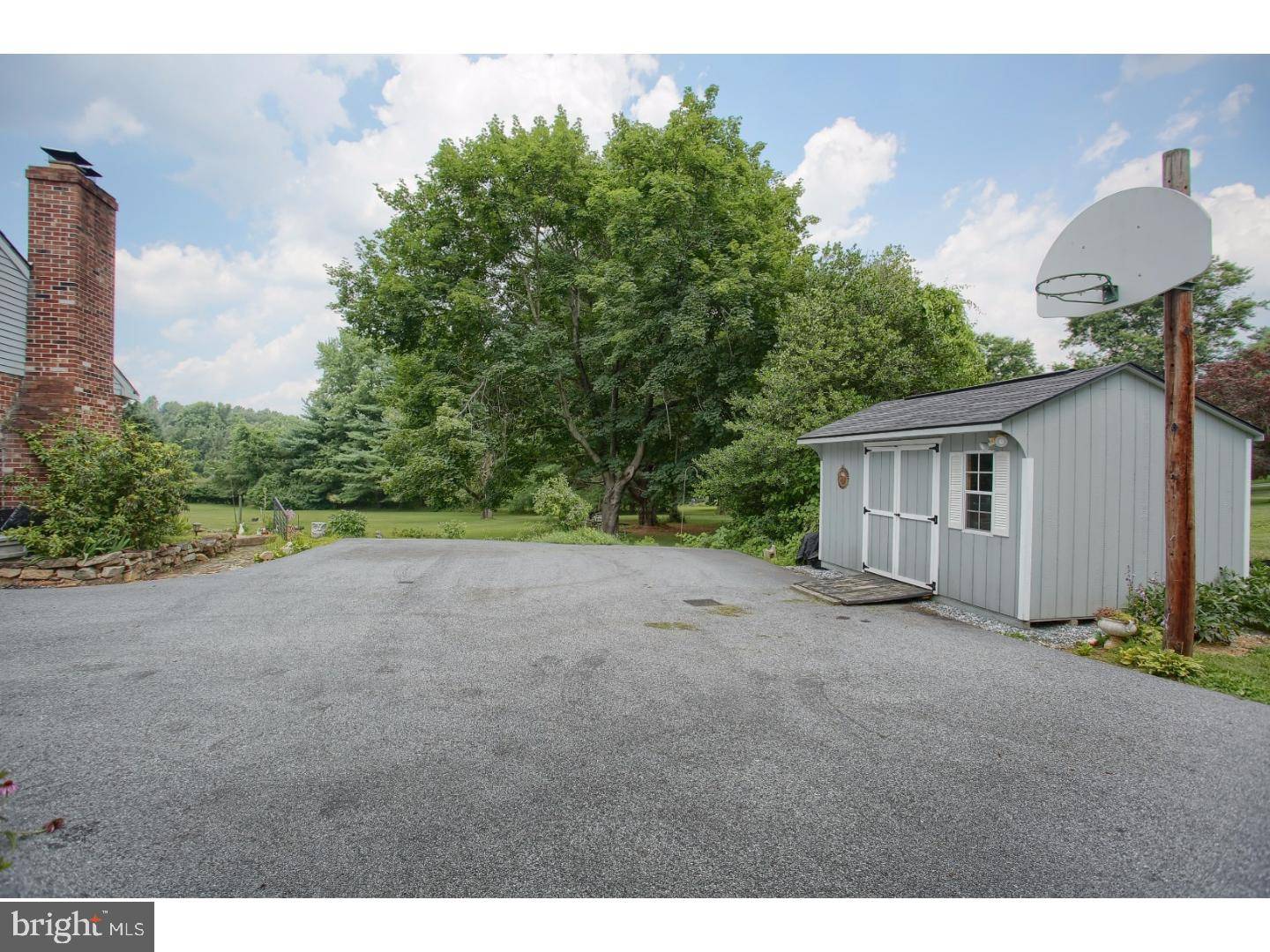 Glenmoore, PA 19343,11 ANDREWS LN