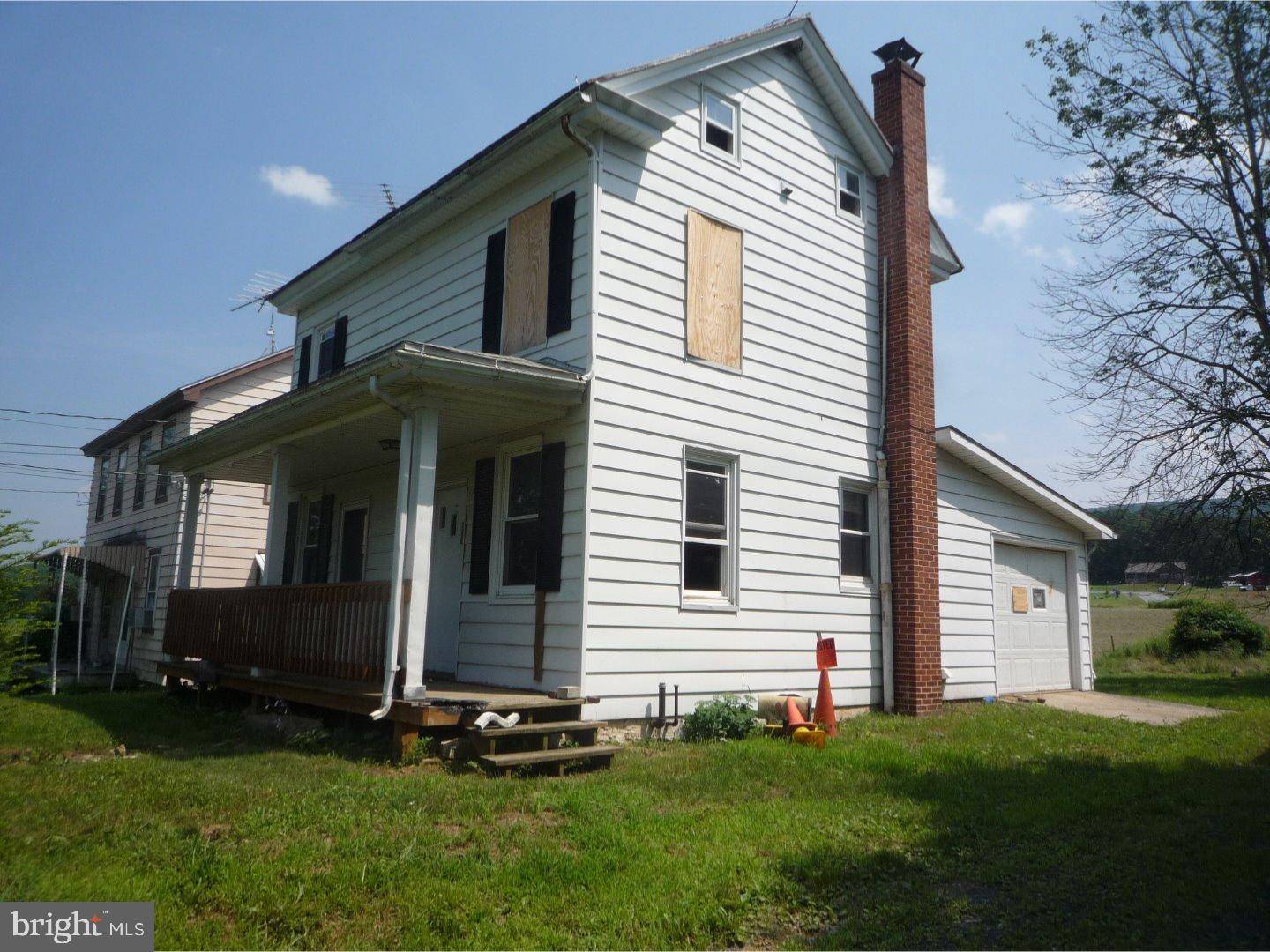 Pine Grove, PA 17963,83 LOOP RD