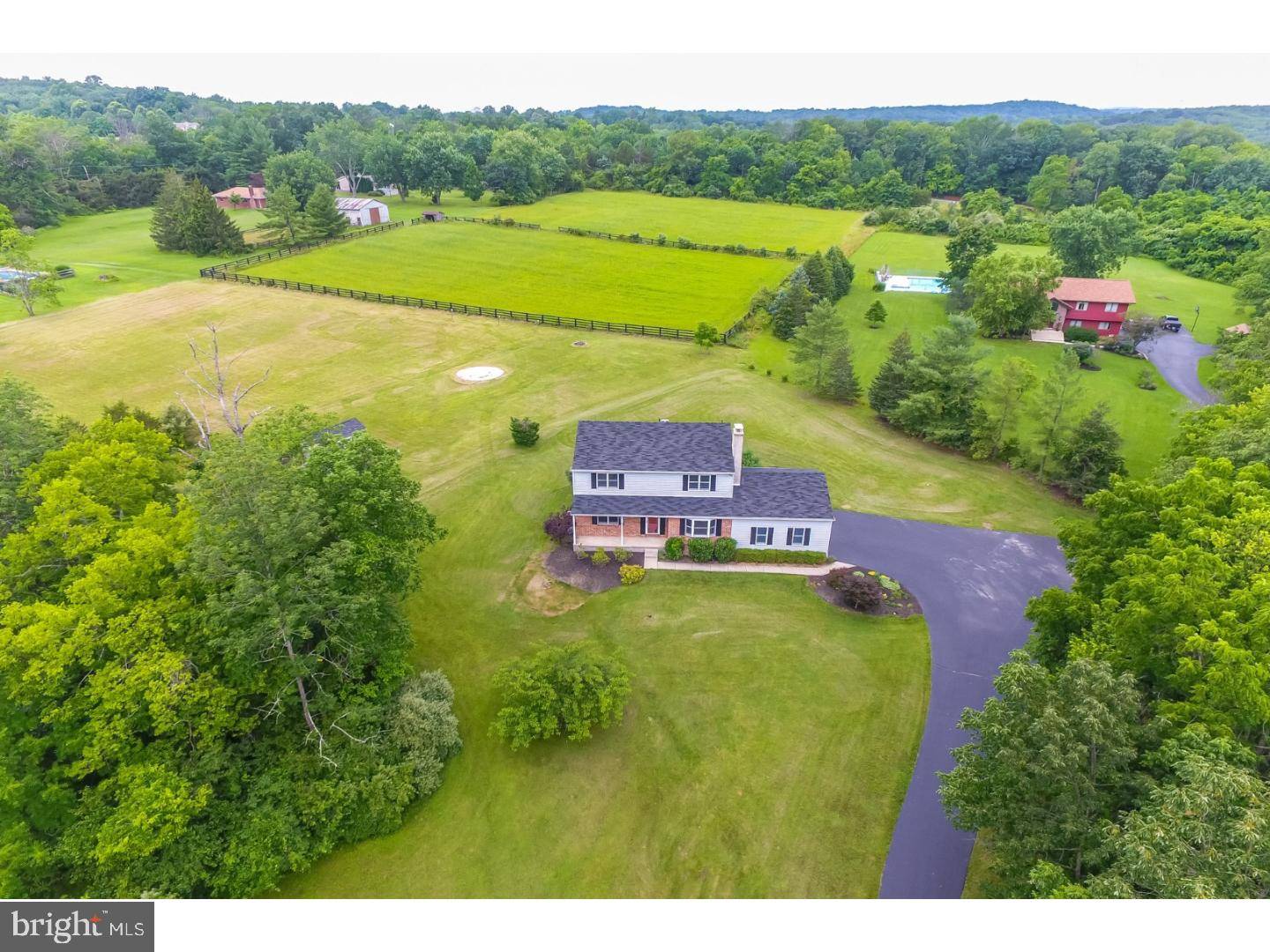 Perkiomenville, PA 18074,2 MEADOW LN