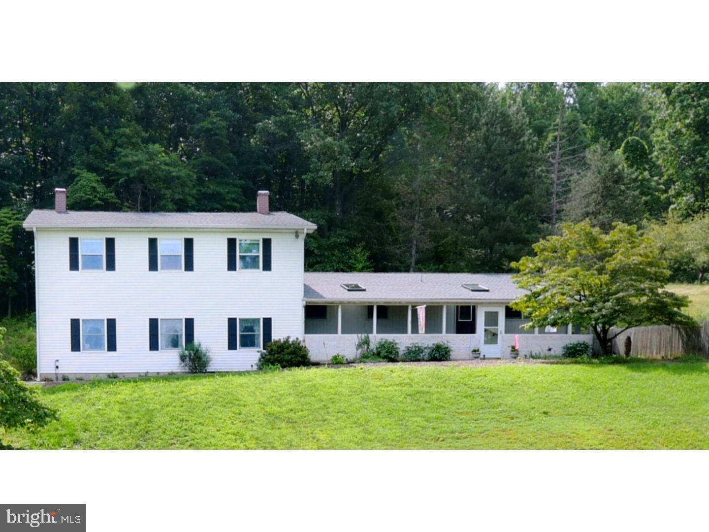 Hellertown, PA 18055,2586 MISTY LN