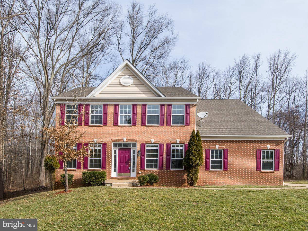 Waldorf, MD 20603,8766 GRASSLAND CT