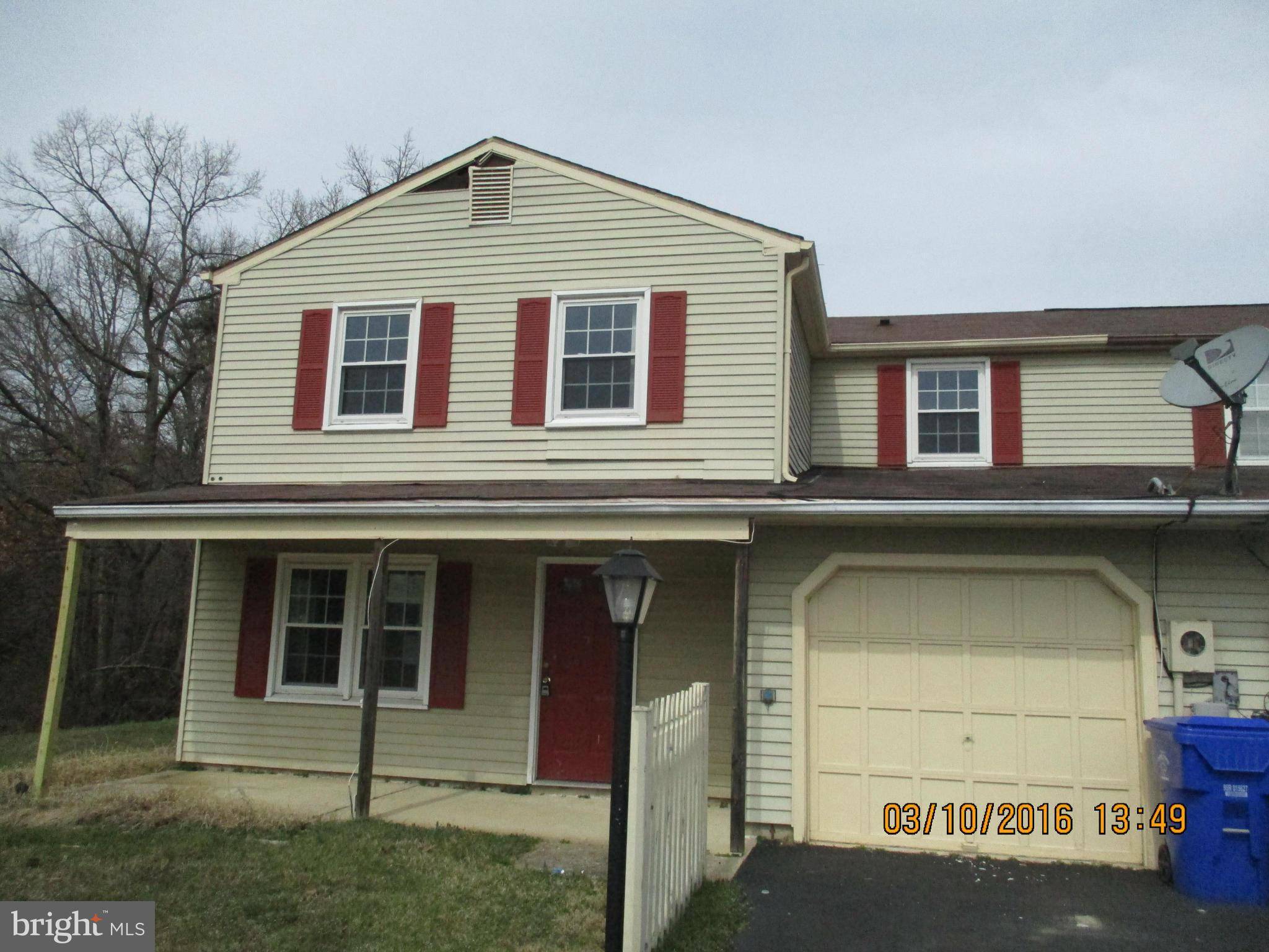 Waldorf, MD 20602,3417-B WALNUT CT