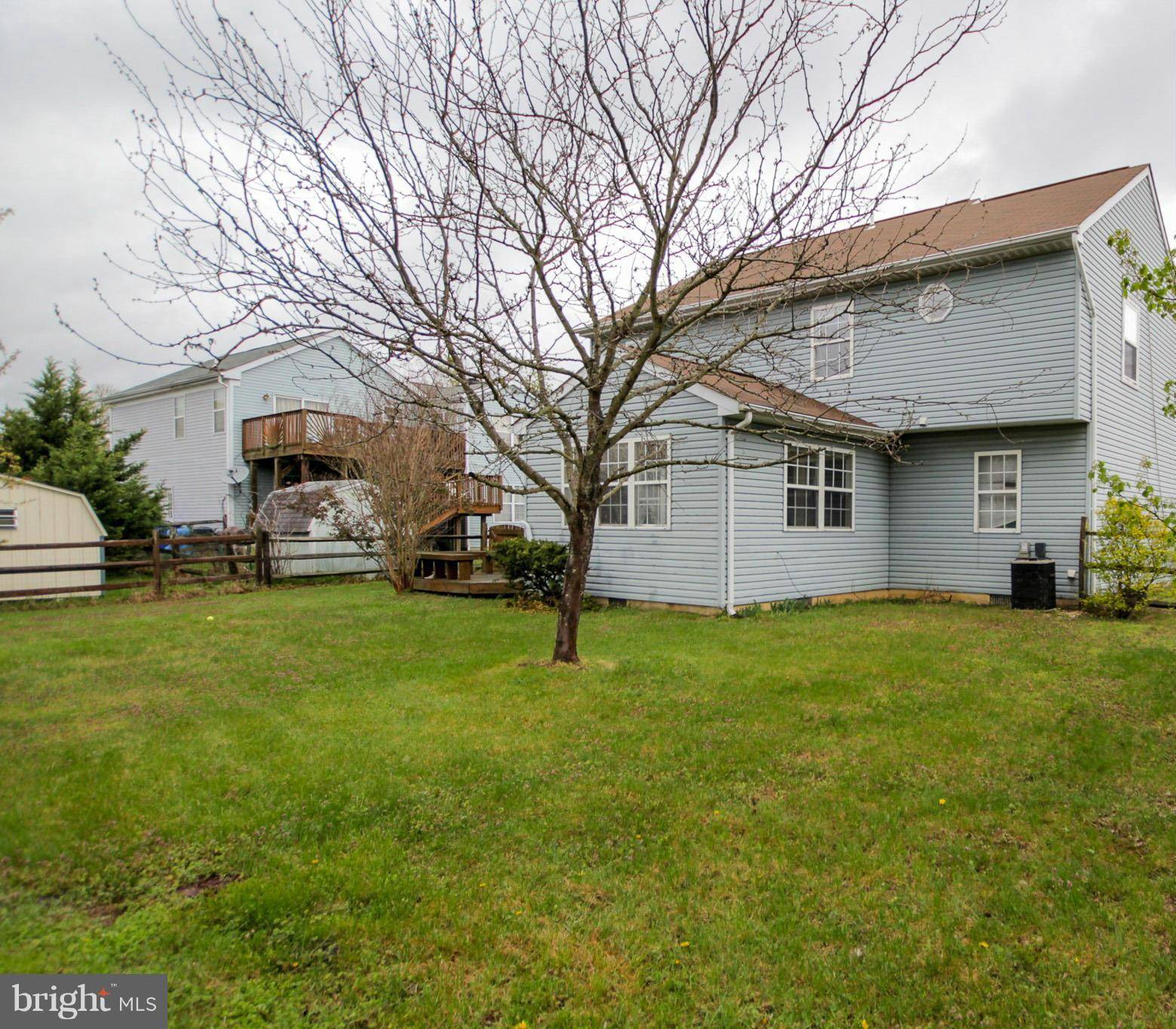 Waldorf, MD 20603,5213 LAMPREY CT