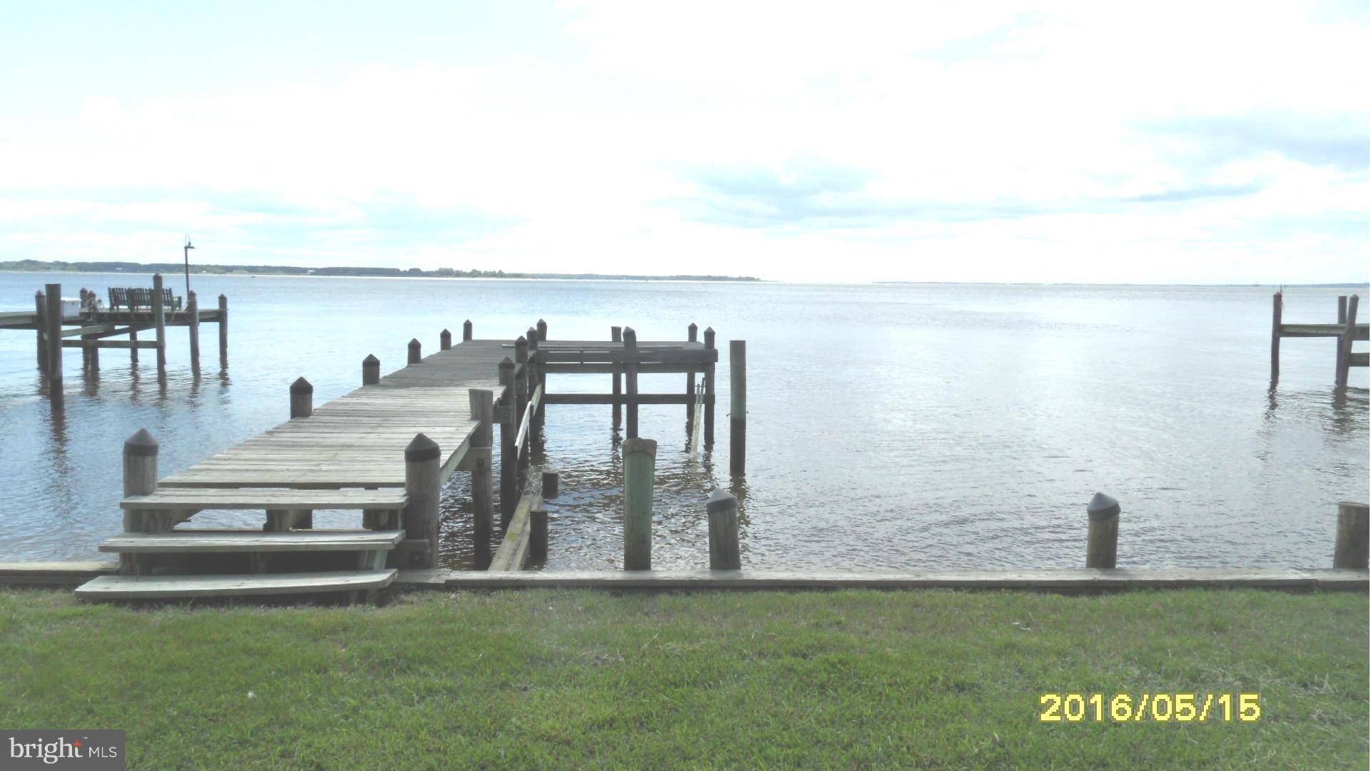 Cobb Island, MD 20625,18874 WICOMICO RIVER DR