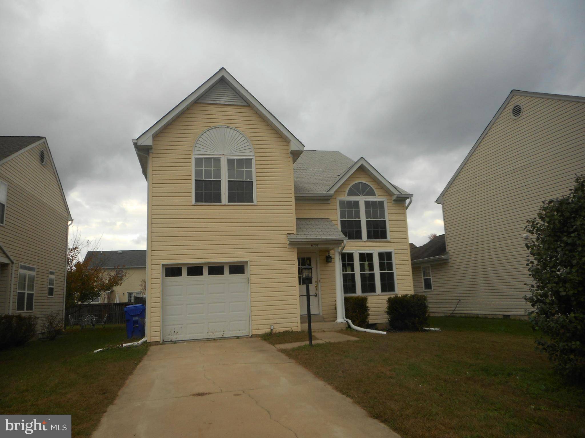 Waldorf, MD 20603,6207 GOPHER CT