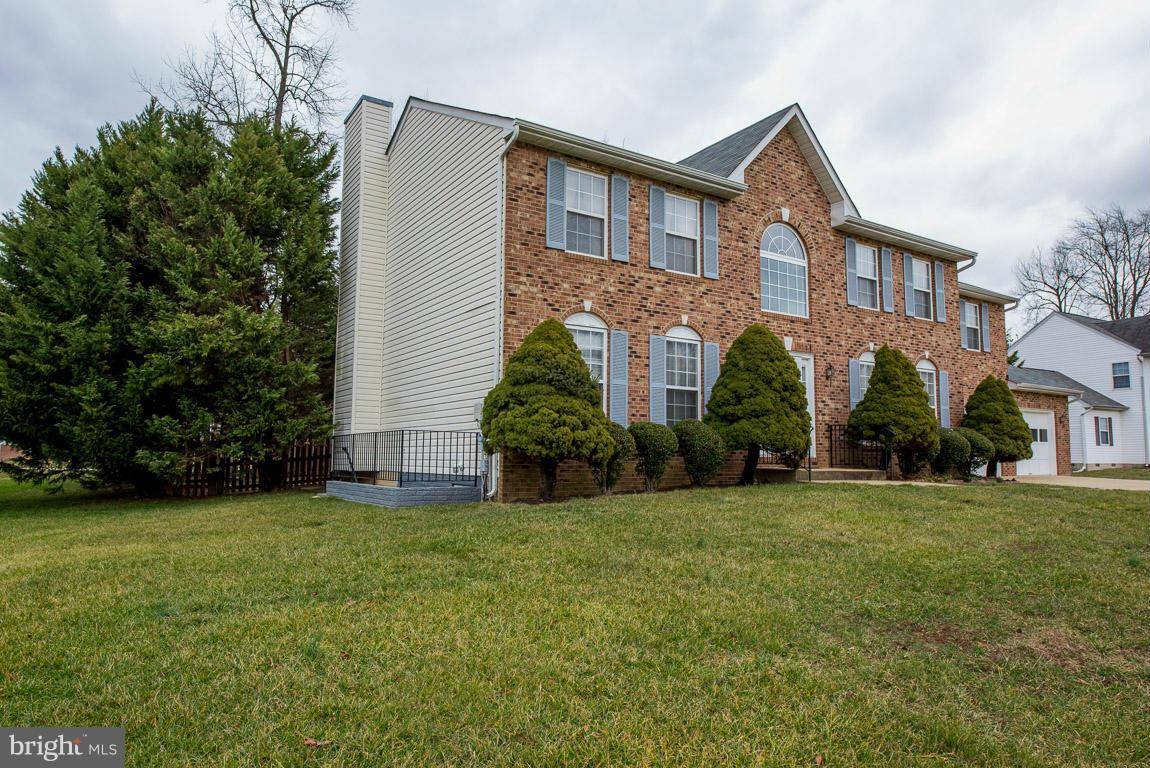 Waldorf, MD 20603,2822 DESERT SUN CT