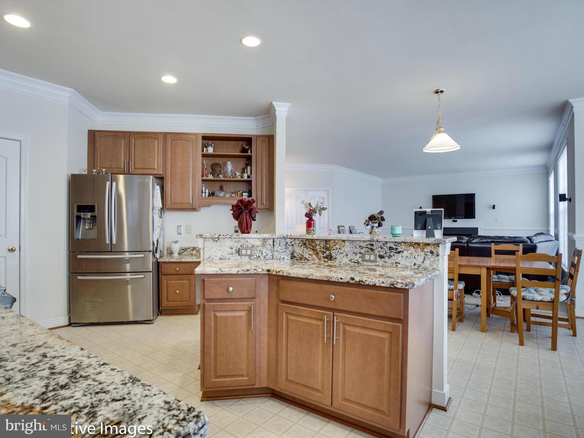 Waldorf, MD 20603,9586 COLTSHIRE CT