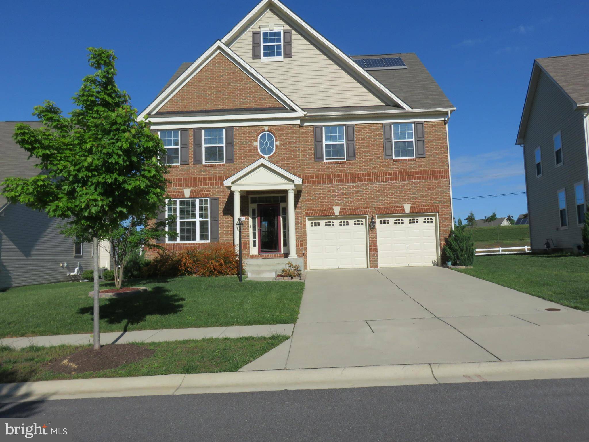 Waldorf, MD 20602,11883 WINGED FOOT CT