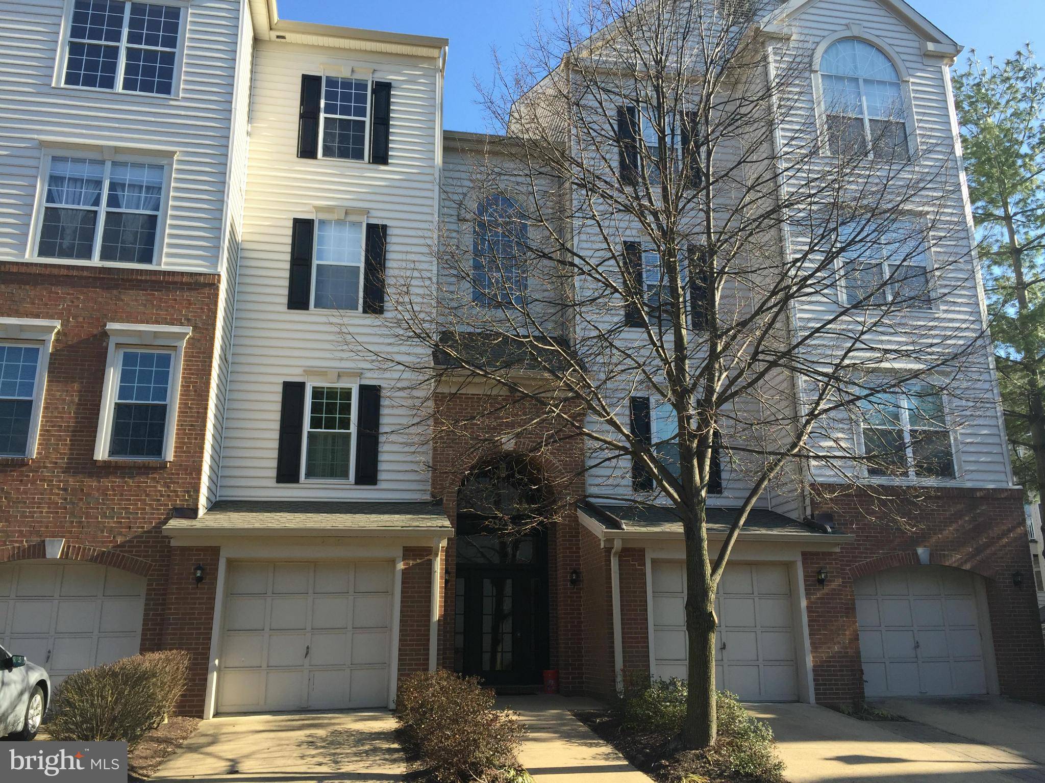 Alexandria, VA 22311,2323 HENSHAW PL #303