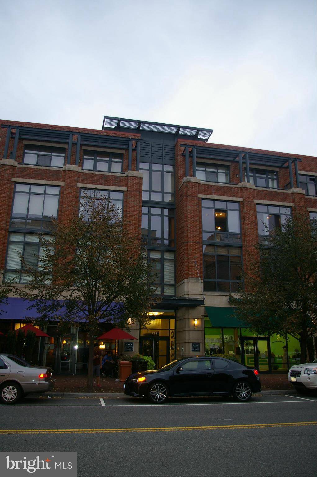 Alexandria, VA 22314,520 JOHN CARLYLE ST #222