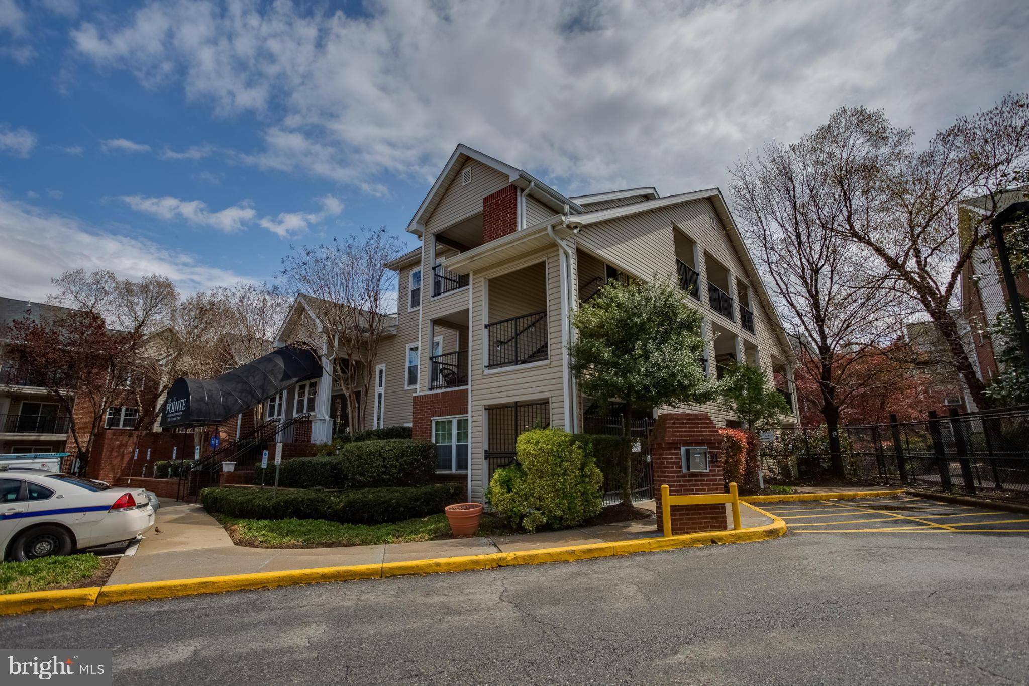 Alexandria, VA 22302,3302-B WYNDHAM CIR #3302-B