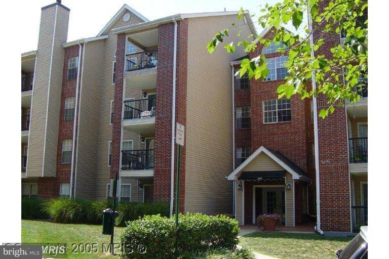 Alexandria, VA 22302,3307 WYNDHAM CIR #4164