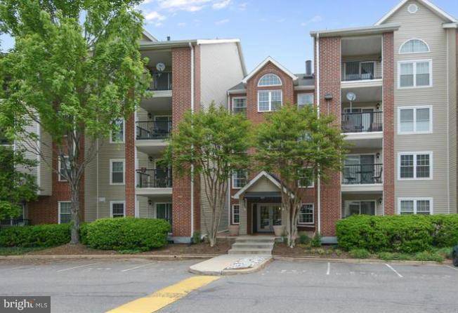 Alexandria, VA 22302,3315 WYNDHAM CIR #1232