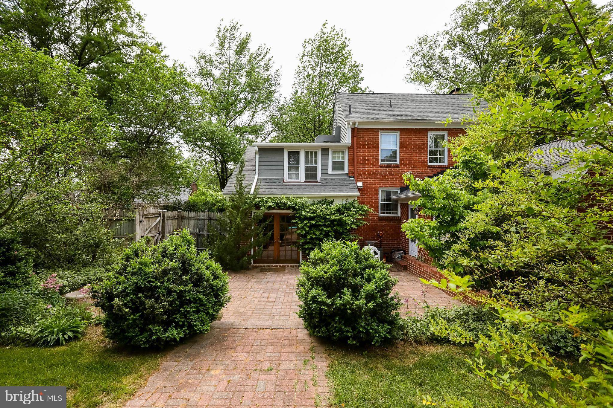 Alexandria, VA 22302,2801 RIDGE ROAD DR