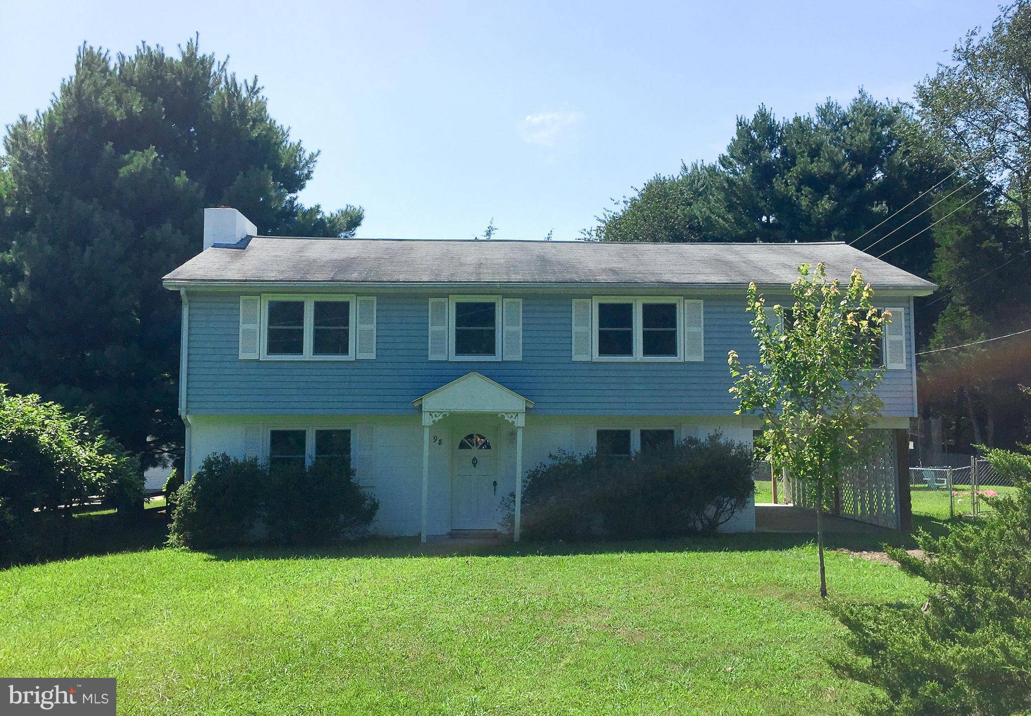 Louisa, VA 23093,98 FAIRVIEW RD