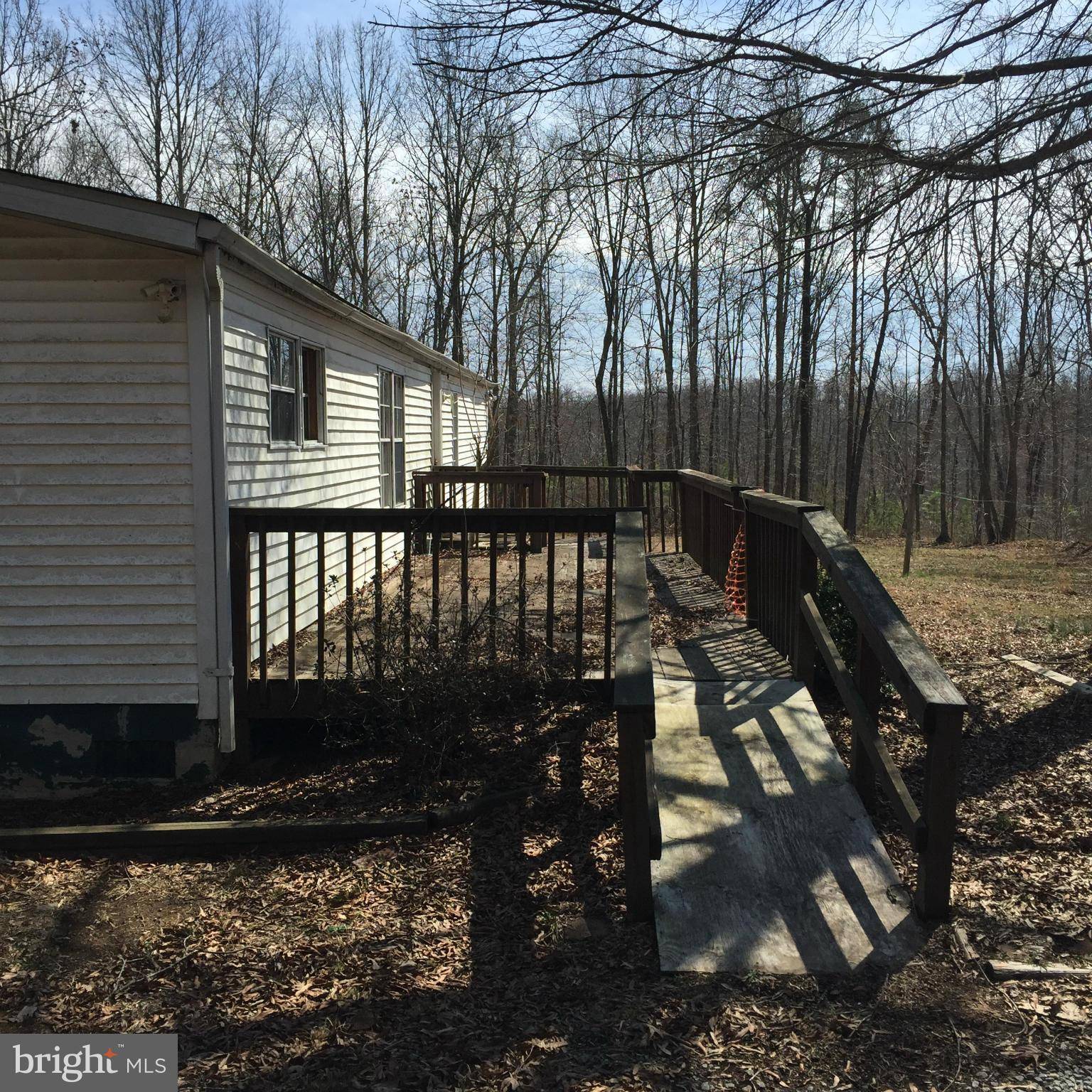 Louisa, VA 23093,120 FOXBROOK LN