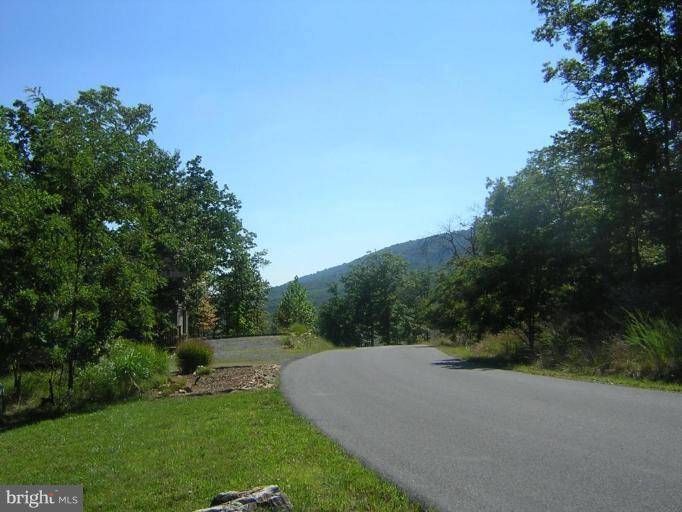 Hedgesville, WV 25427,326 LOOKOUT RIDGE