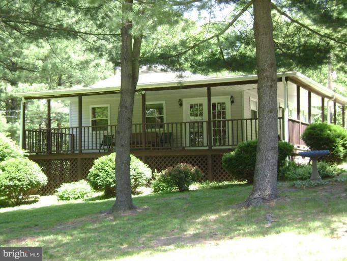 Hedgesville, WV 25427,472 CHERRY RUN RD