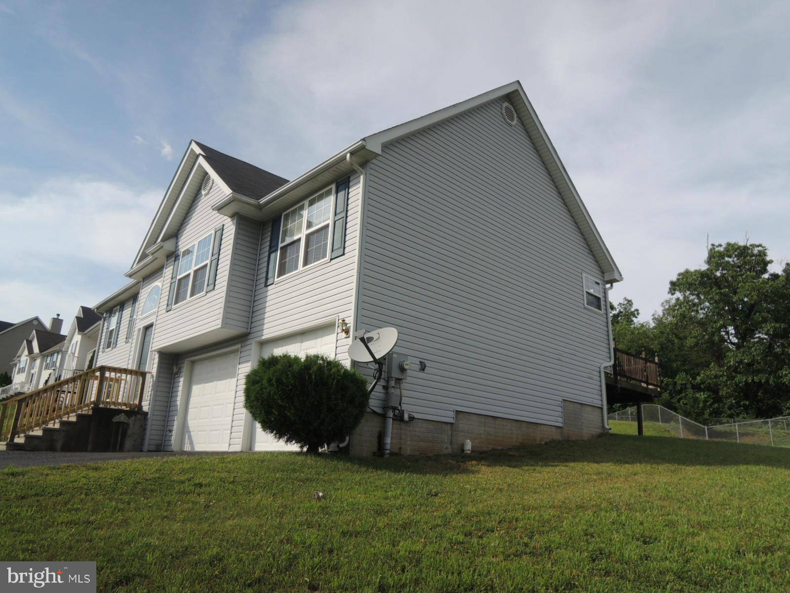 Martinsburg, WV 25405,12 LUSITANO LN