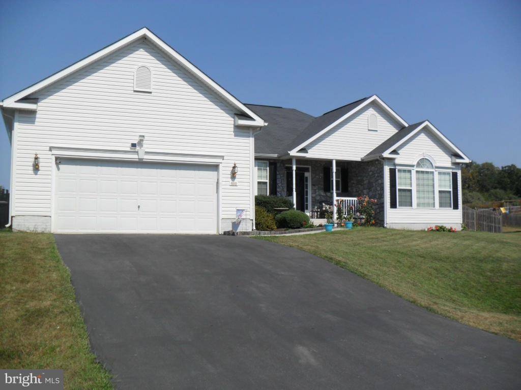 Inwood, WV 25428,600 BENTLEY DR