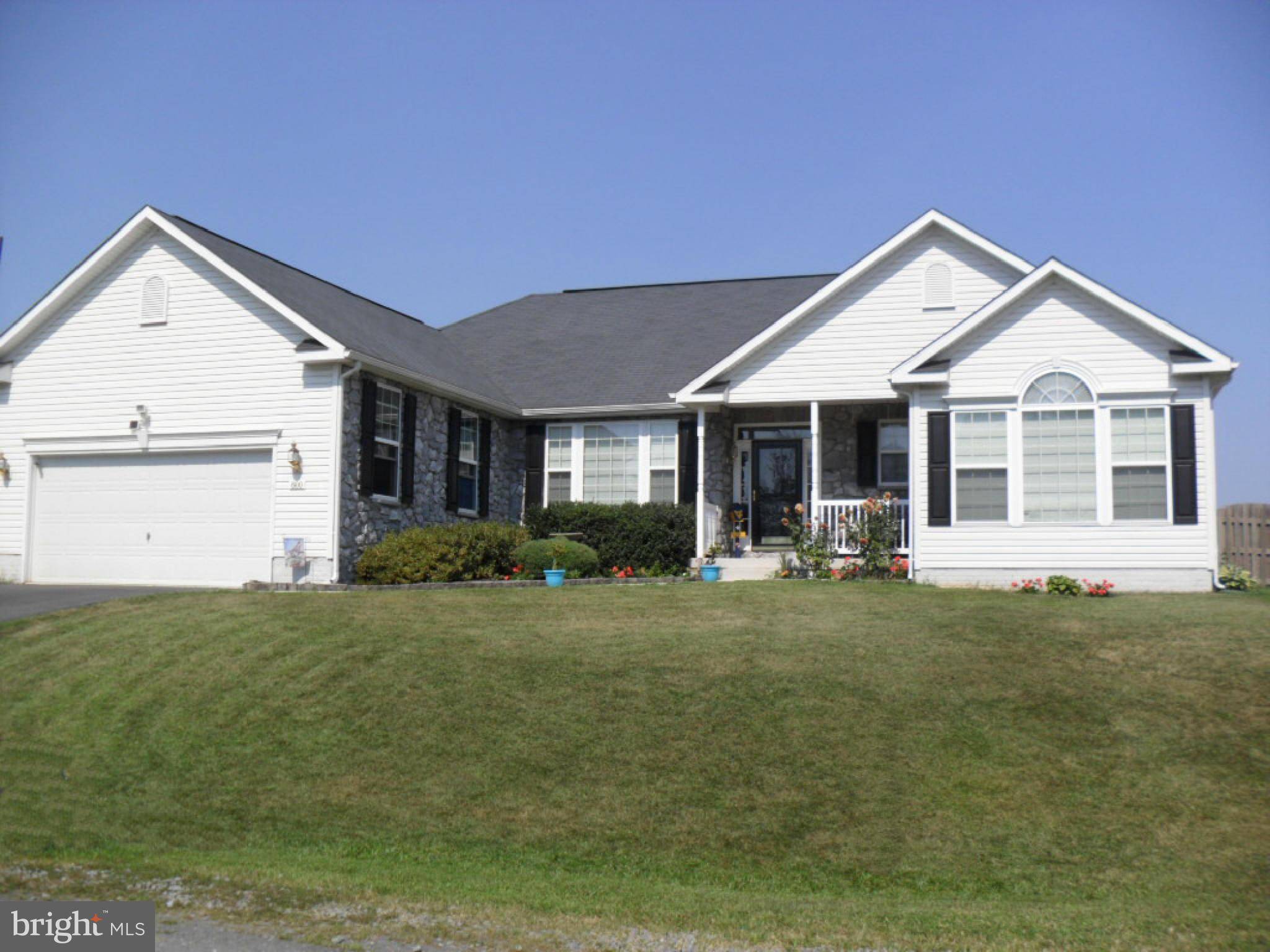 Inwood, WV 25428,600 BENTLEY DR