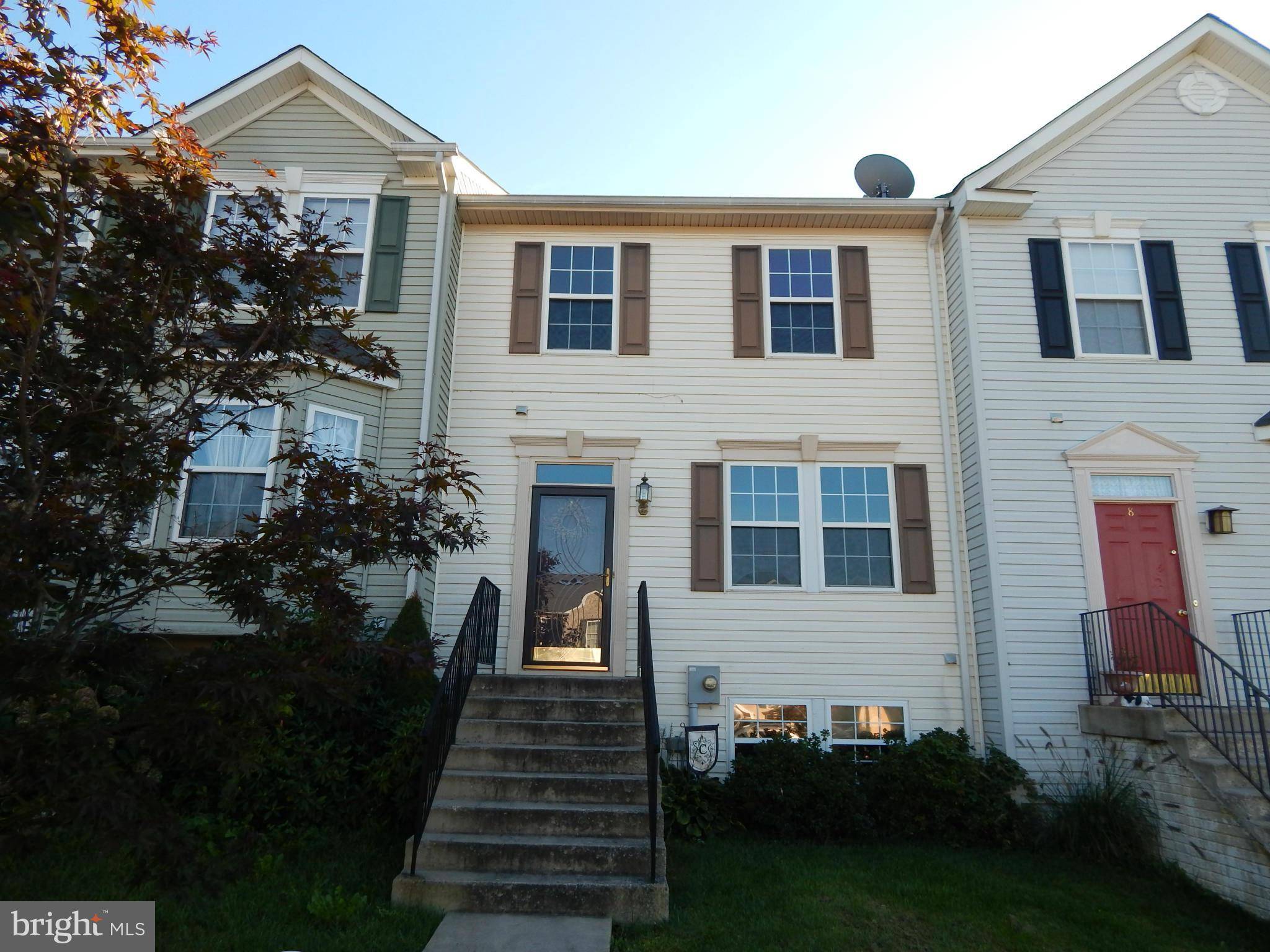 Martinsburg, WV 25403,10 CRAB APPLE CT