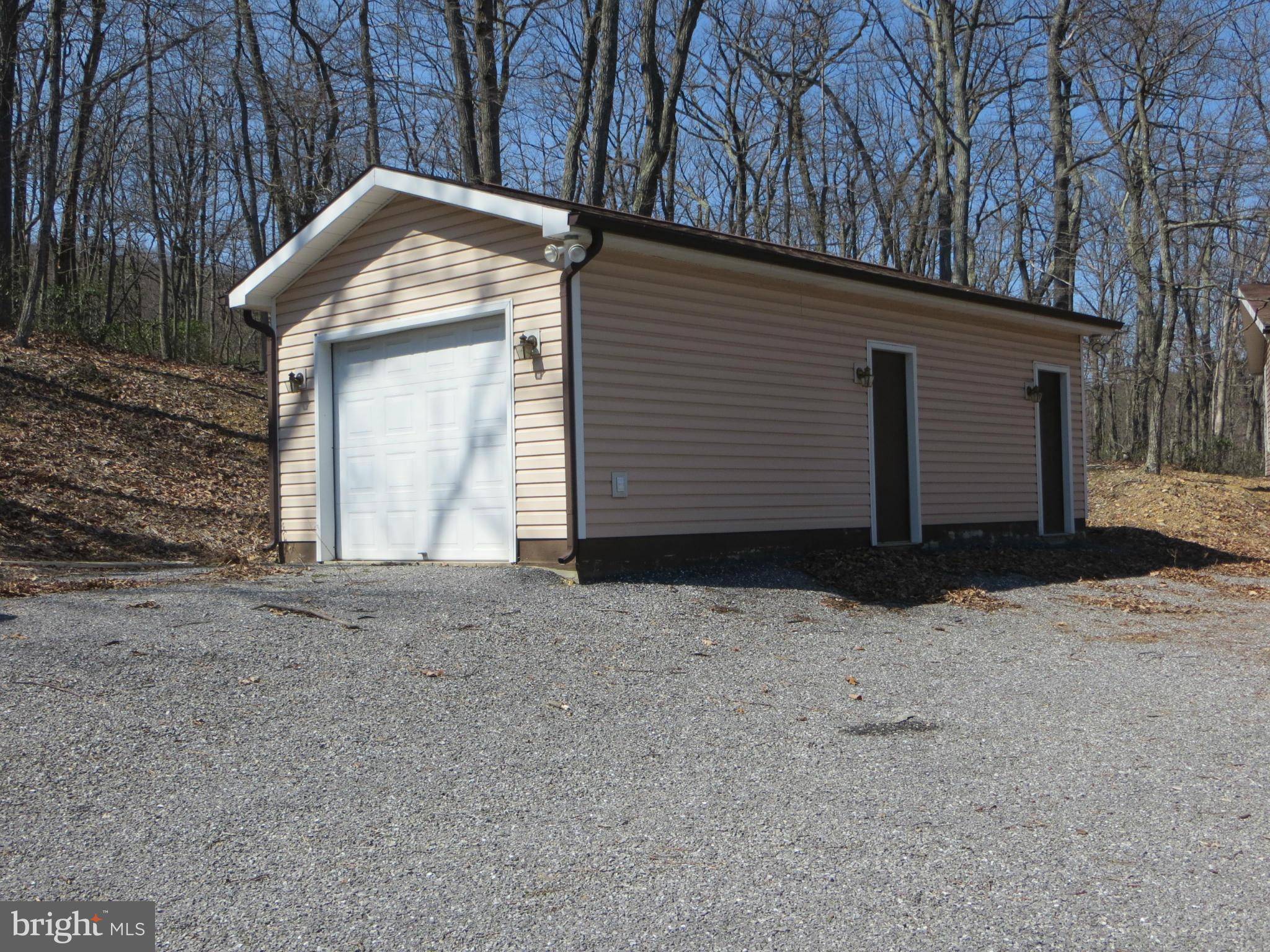 Hedgesville, WV 25427,117 TUCKAHOE TRAIL