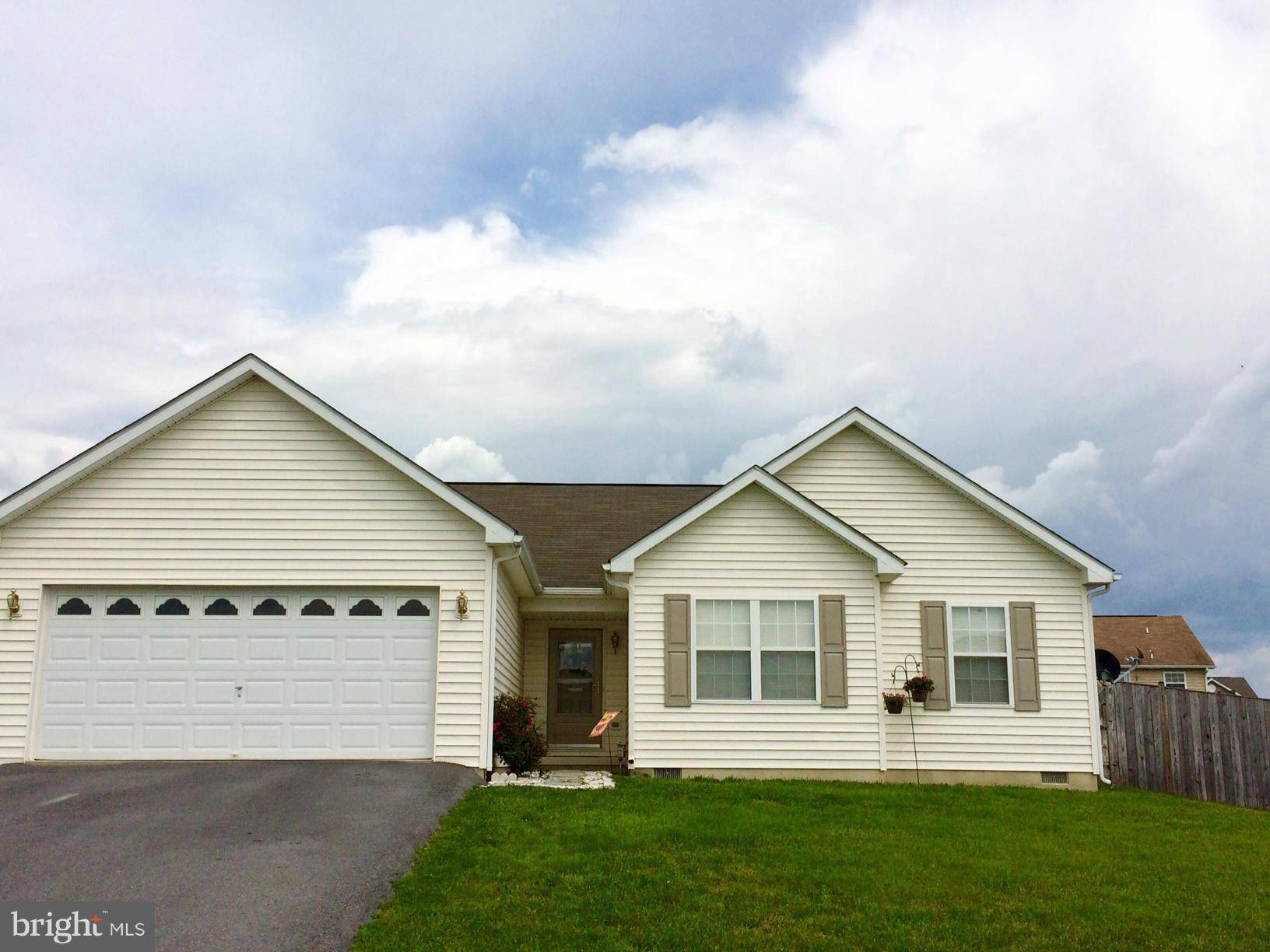 Inwood, WV 25428,230 FENIMORE DR