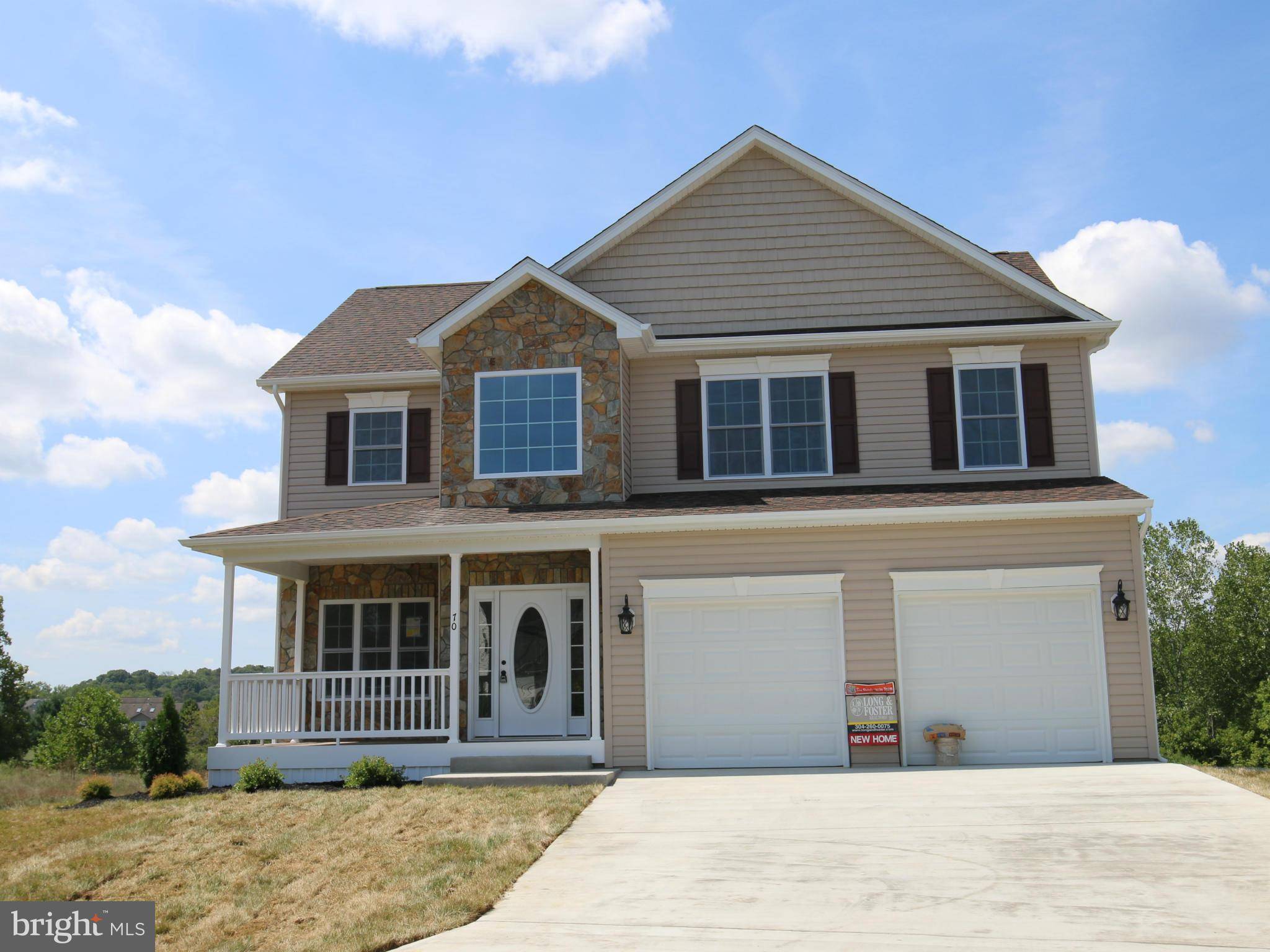 Martinsburg, WV 25405,70 SHOAL CREEK CT