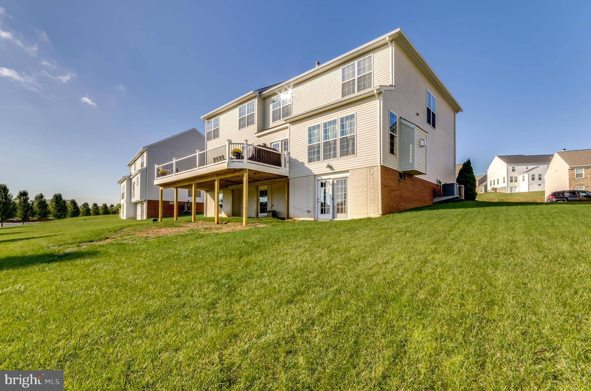 Martinsburg, WV 25403,321 FONTANA CIR