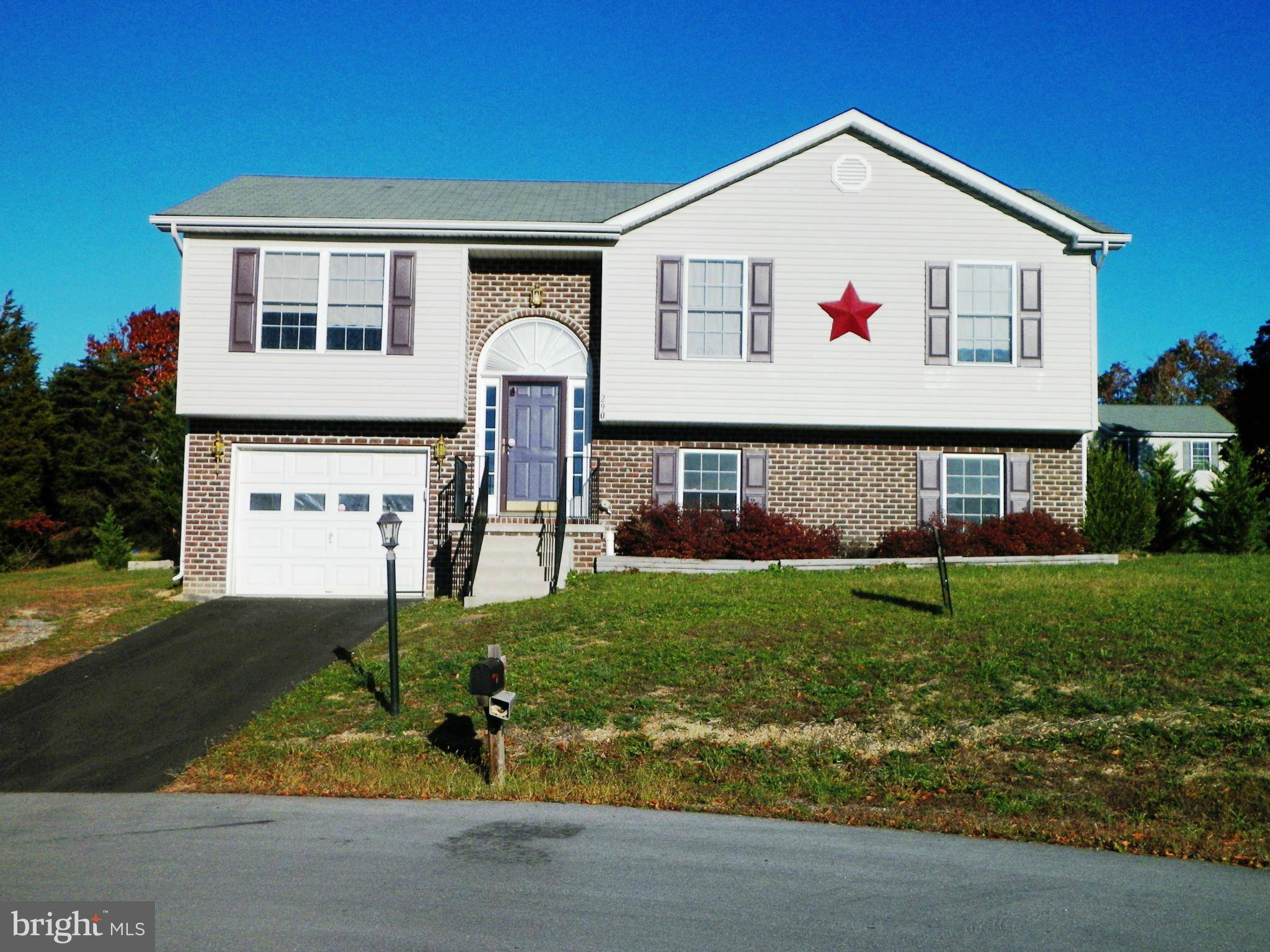 Bunker Hill, WV 25413,290 CORIANDER WAY