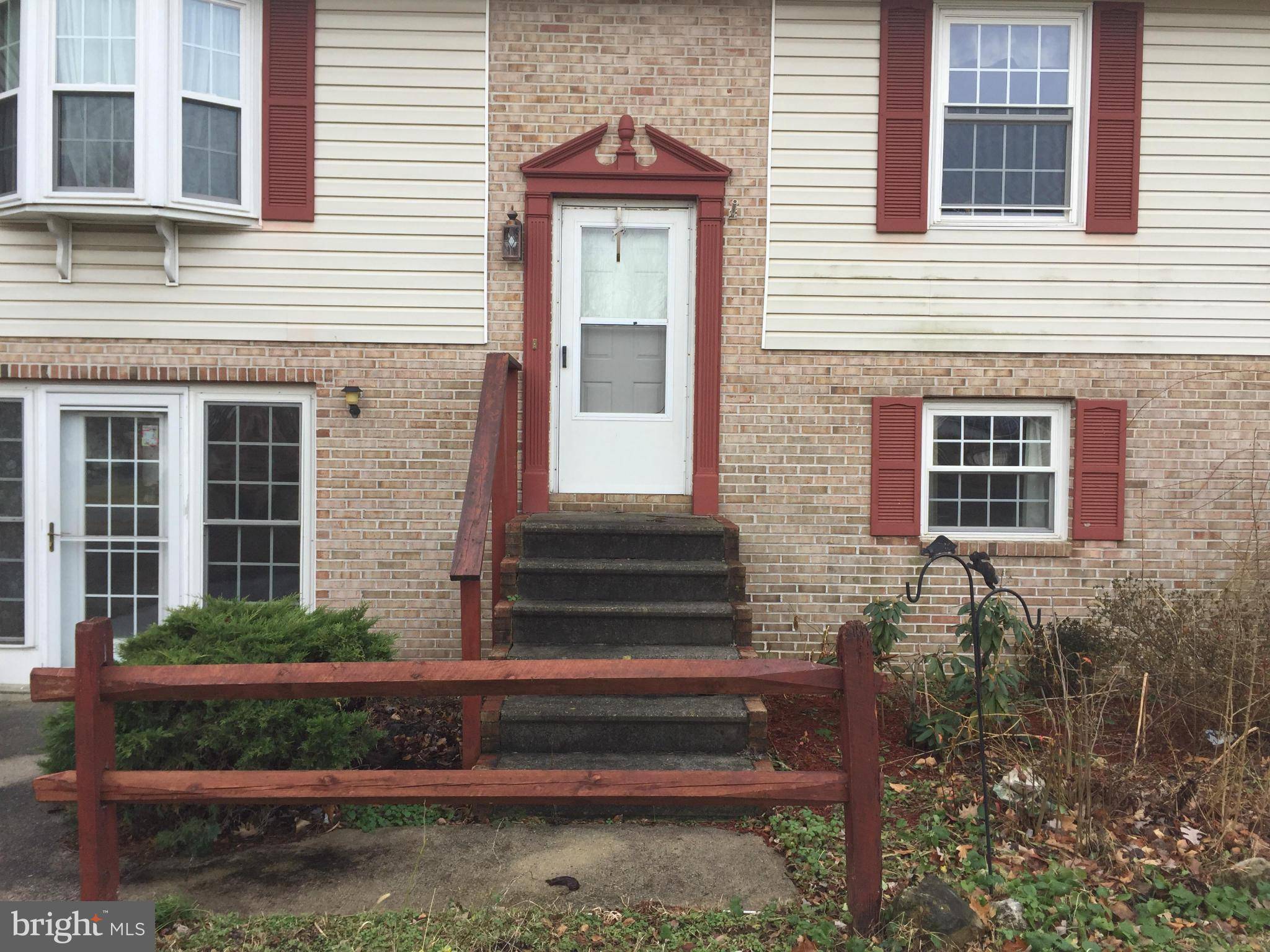 Inwood, WV 25428,32 MINGO CT