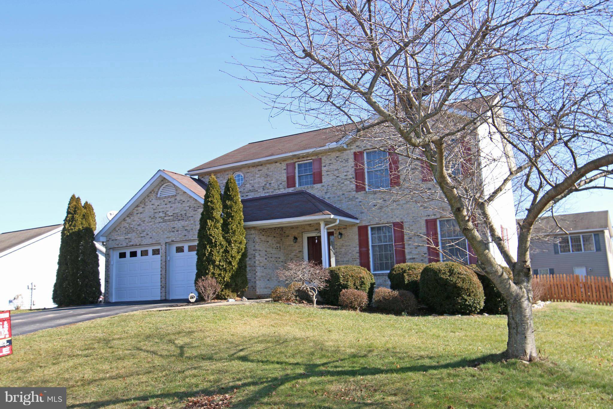 Falling Waters, WV 25419,31 PEMBROKE LN