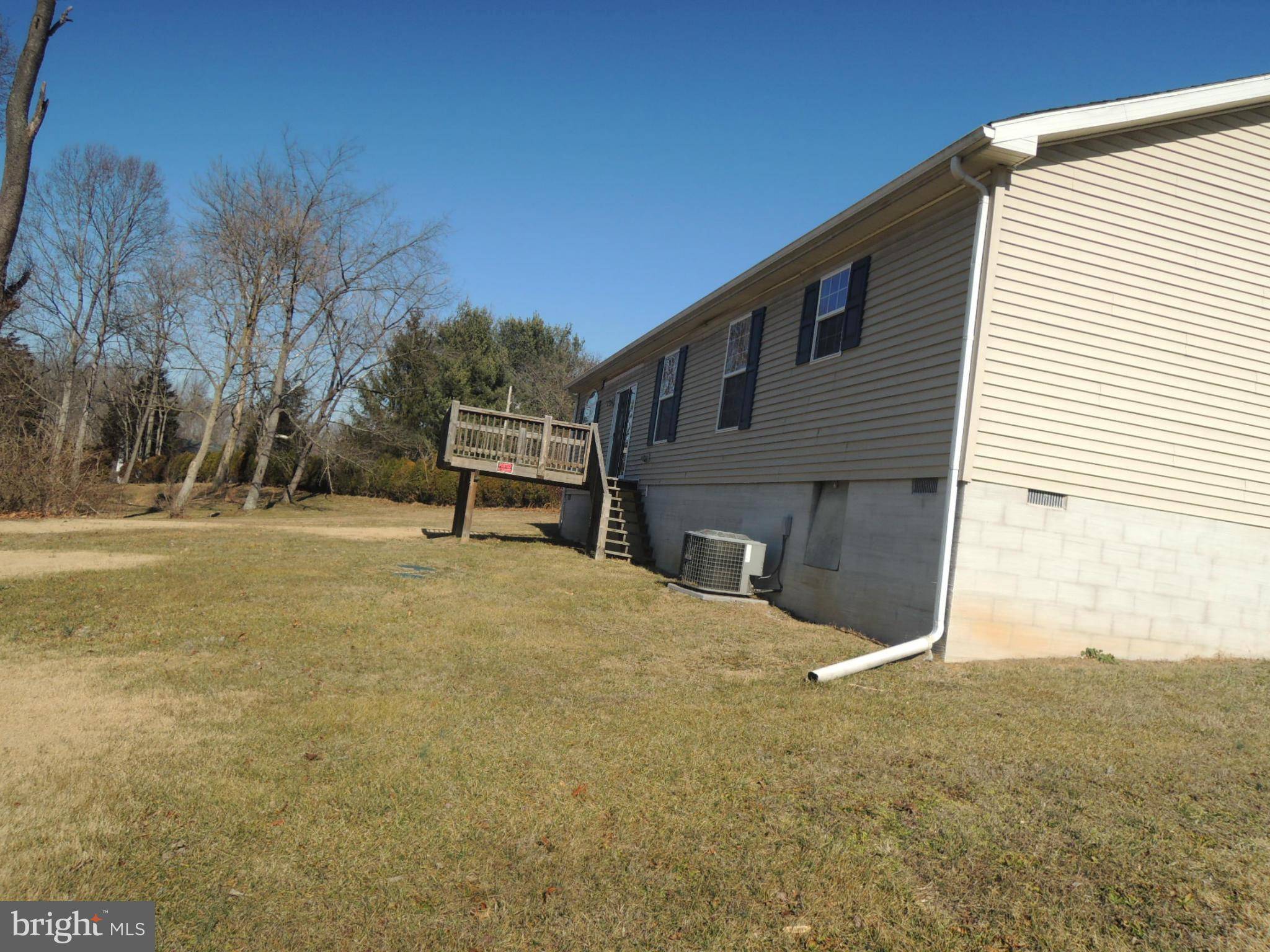 Falling Waters, WV 25419,177 BURNSIDE DR