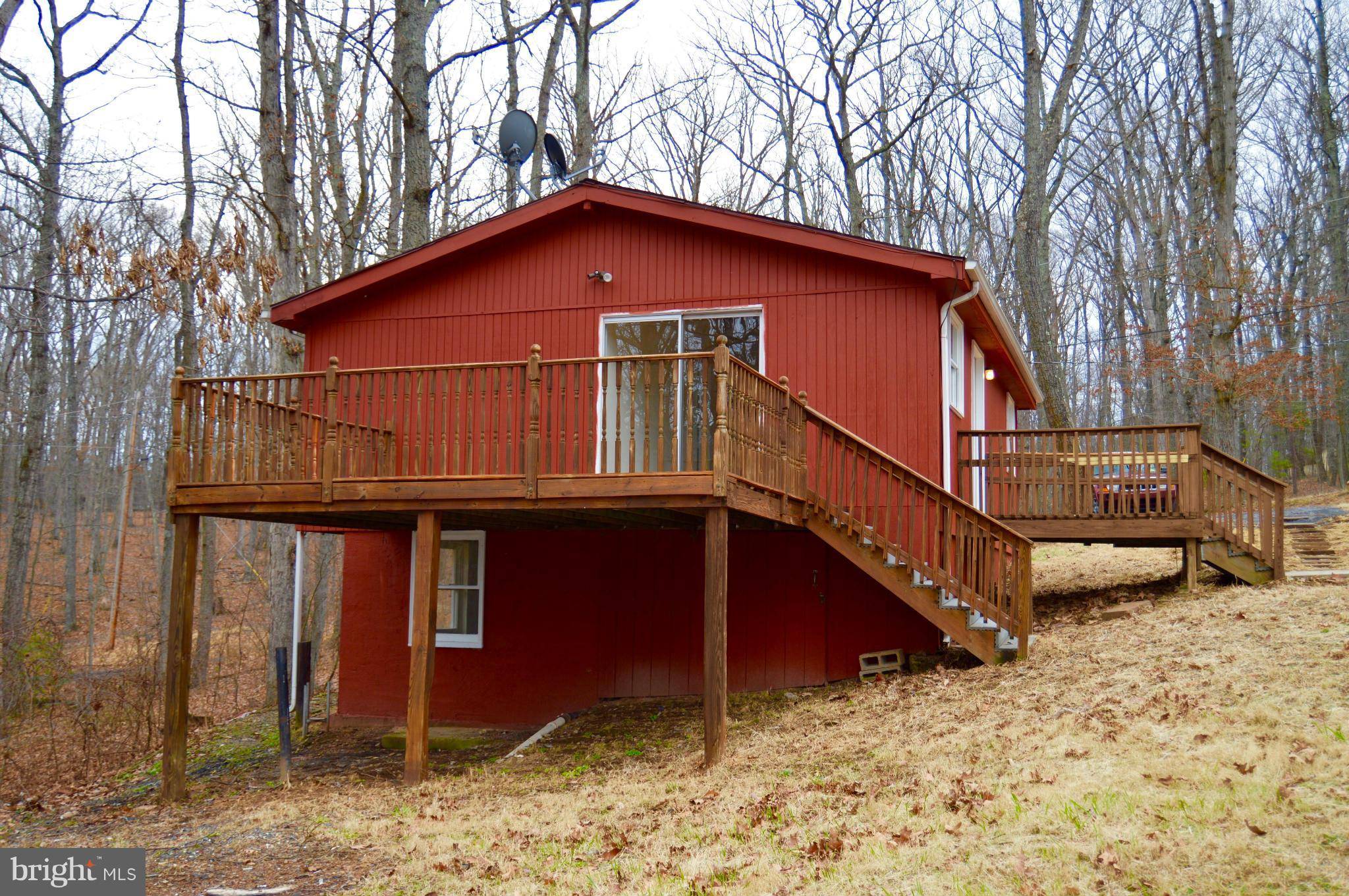 Hedgesville, WV 25427,77 WHISTLER LN