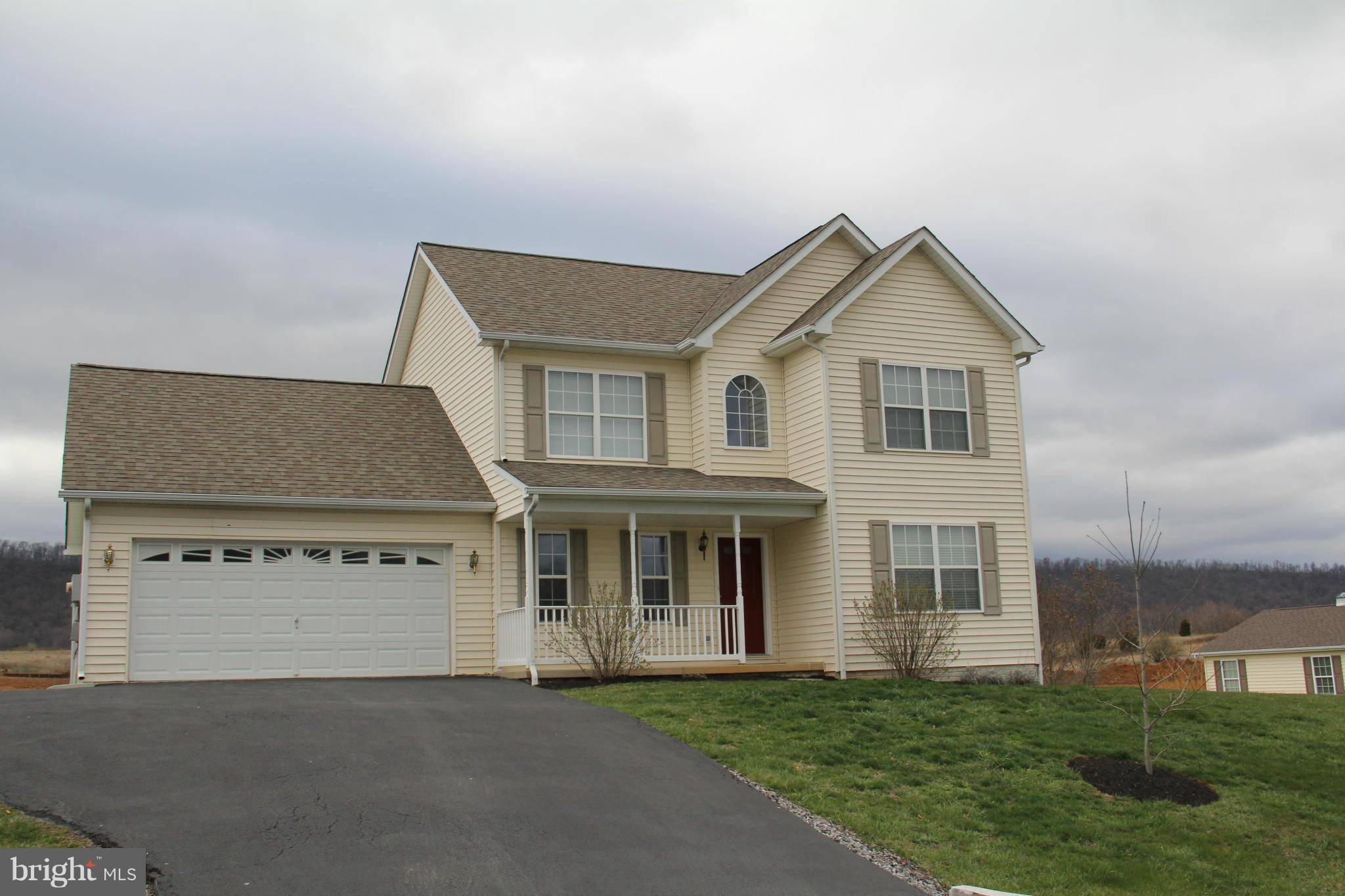 Martinsburg, WV 25403,267 RIVIERA DR