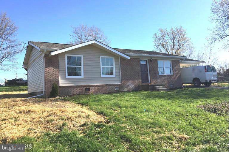 Kearneysville, WV 25430,124 LARIAT DR