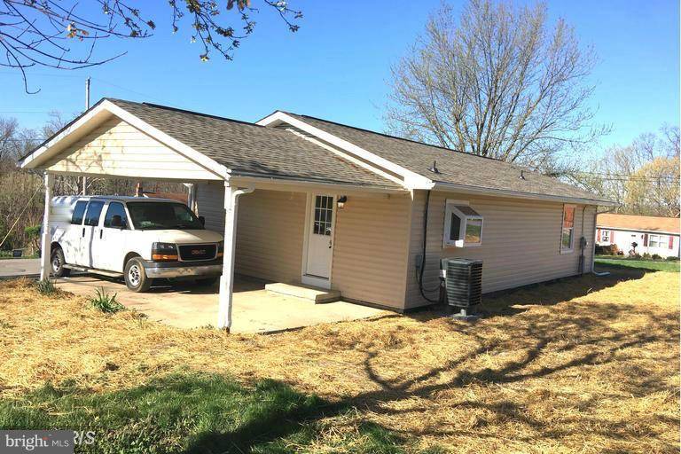 Kearneysville, WV 25430,124 LARIAT DR