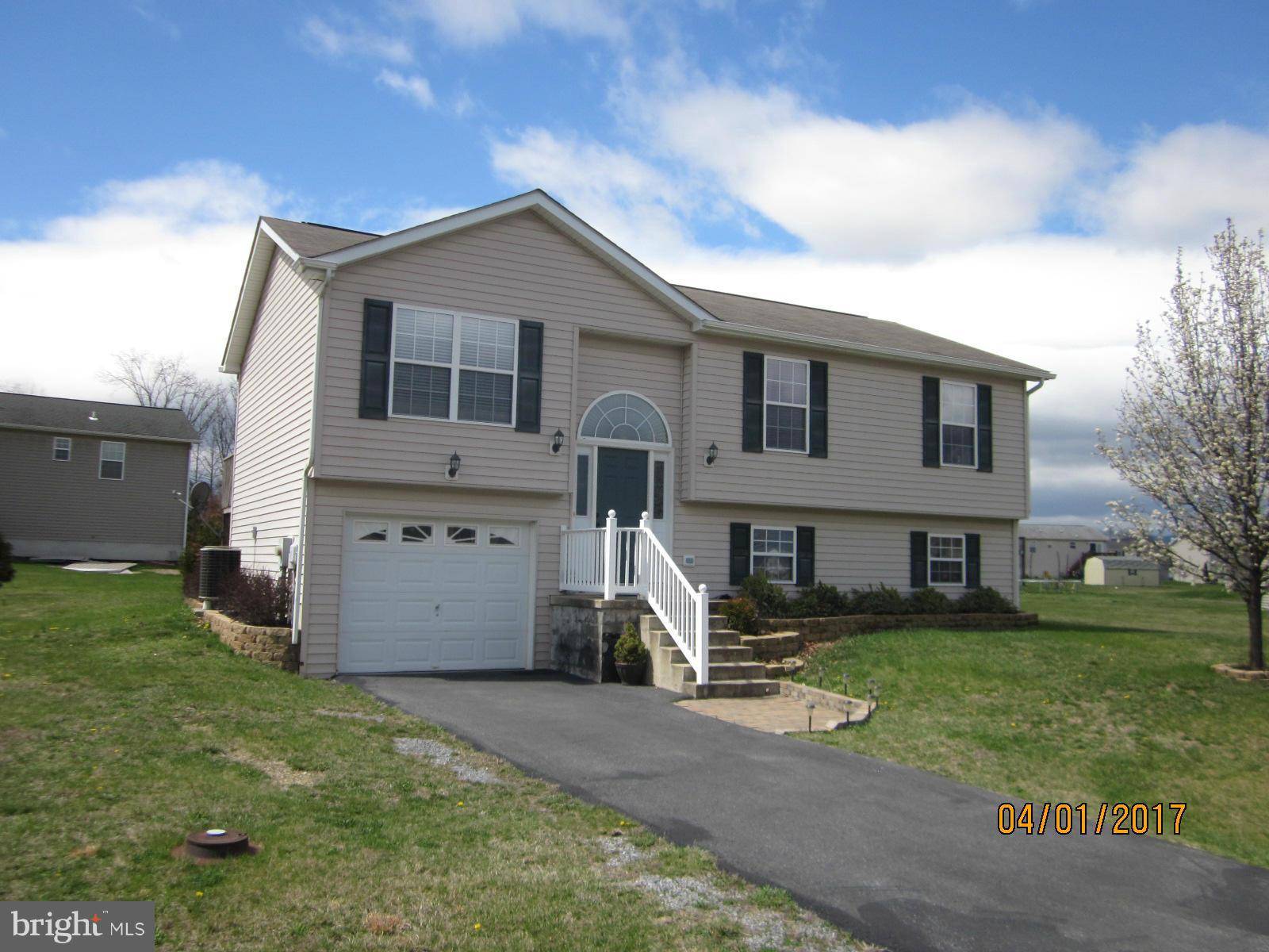 Inwood, WV 25428,26 DANA CT